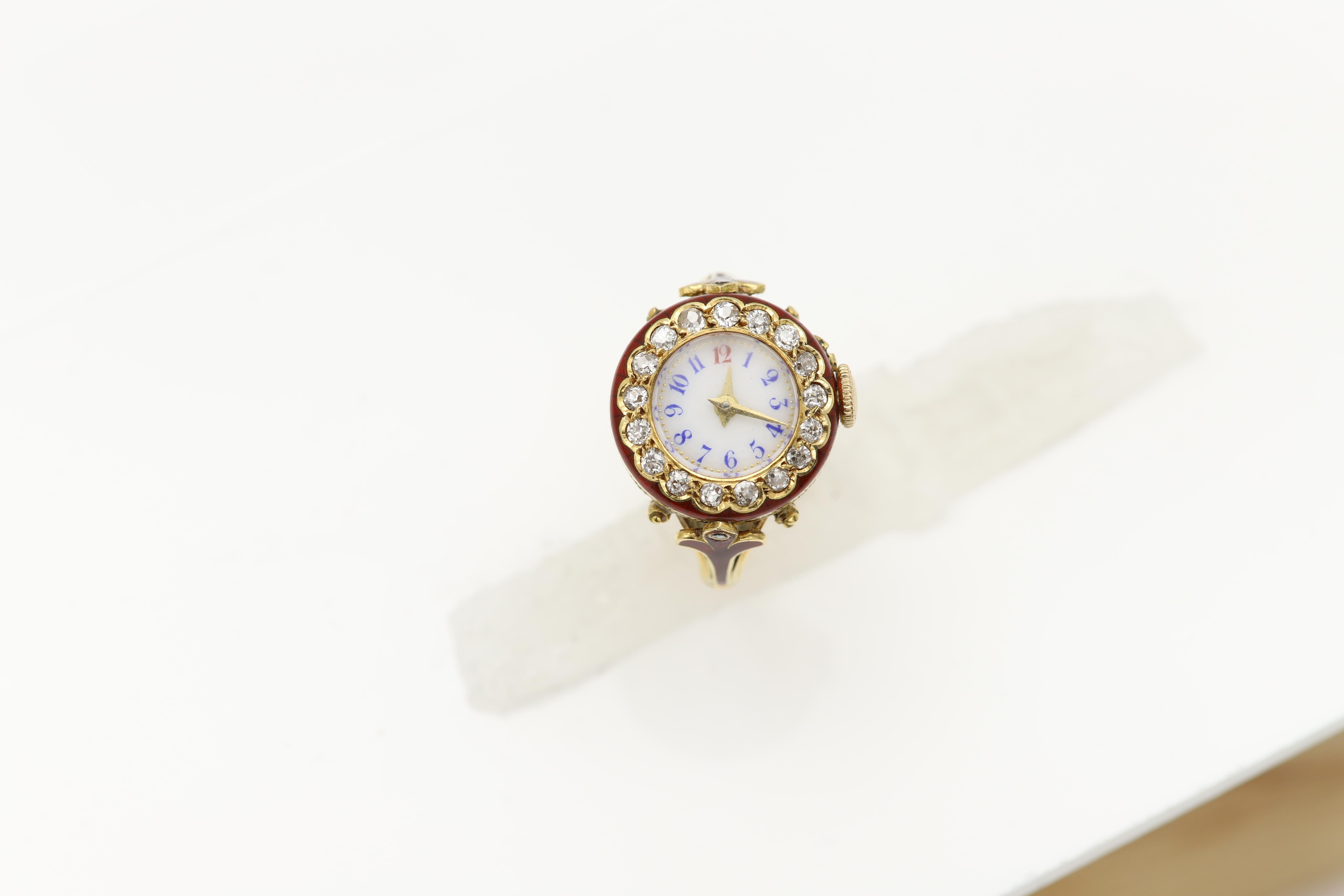 Antike Ringuhr 18 Karat Diamanten Circa früh 1900er Jahre funktionierender Uhrenring im Angebot 10