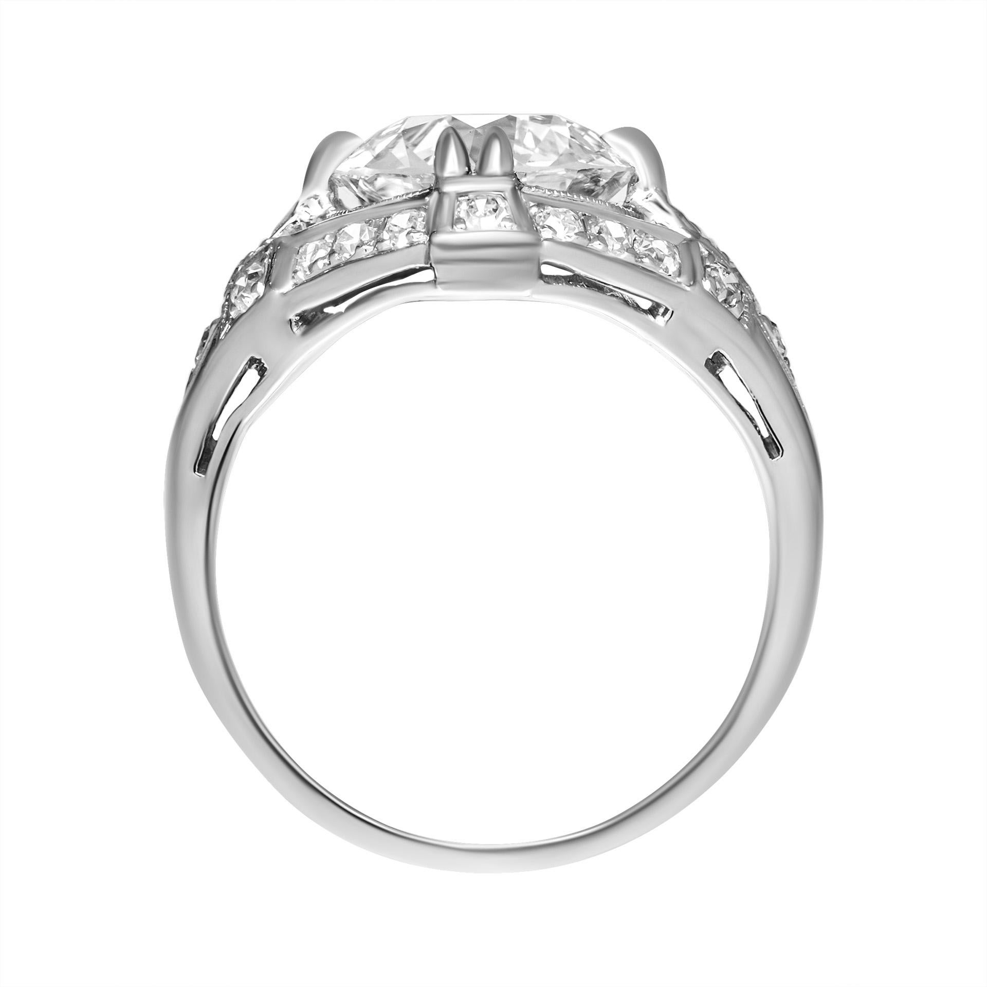 Antique Ring with 3.06ct Old Euro Cut Diamond in Platinum In New Condition For Sale In New York, NY