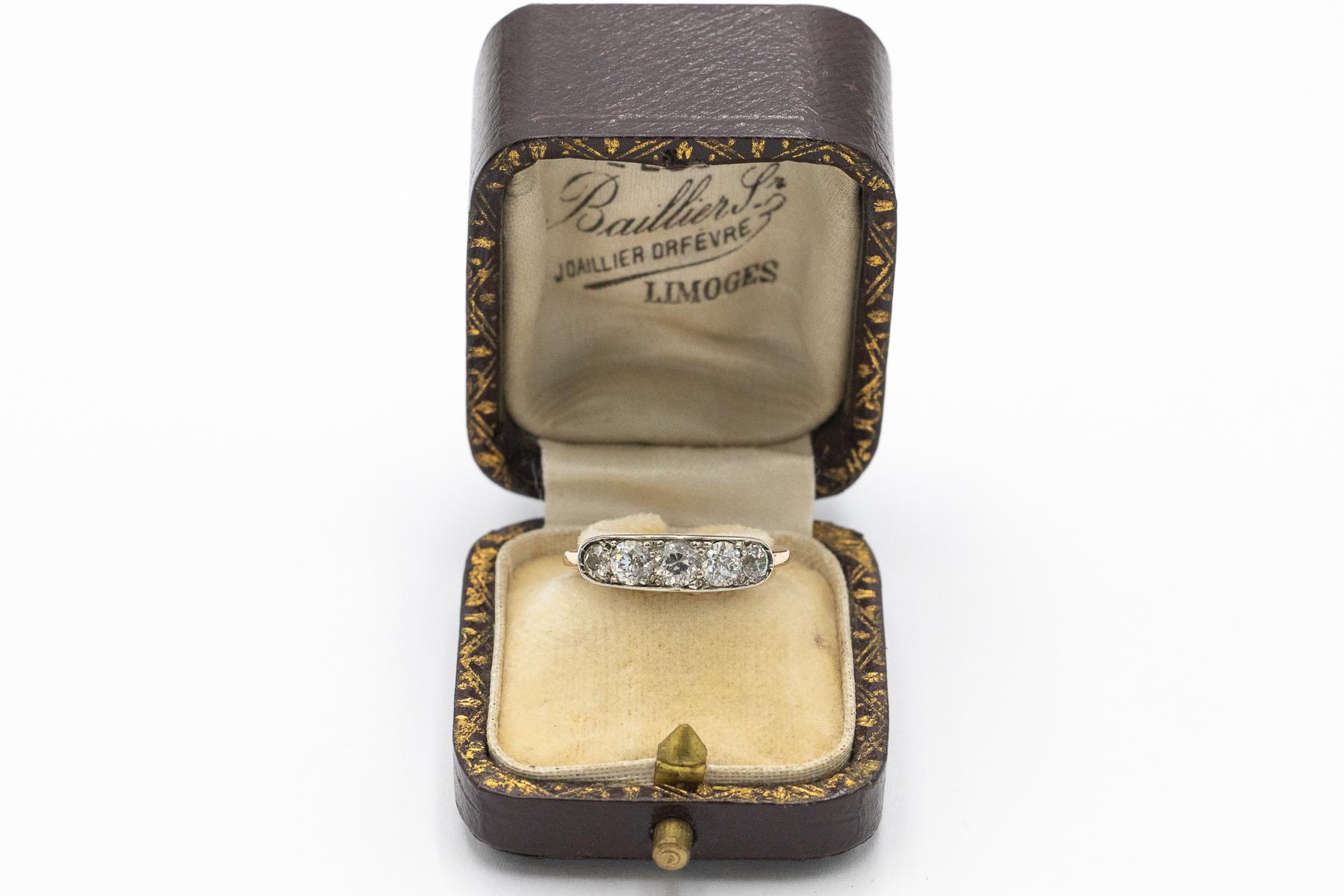 Taglio antico europeo Anello antico con diamanti antichi taglio brillante, Austria-Ungheria, inizio XX secolo in vendita