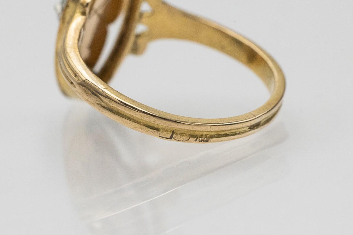 Bague ancienne avec diamants taillés en rose, or jaune 18 carats, France, vers 1920. Bon état - En vente à Chorzów, PL