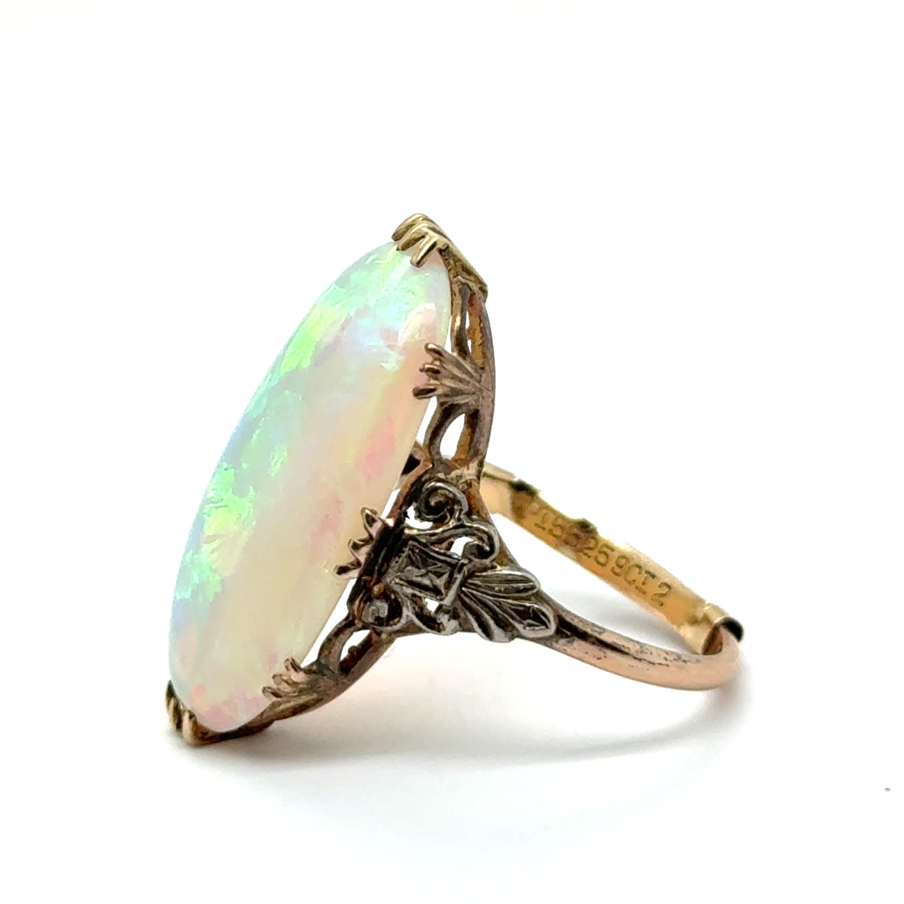 Antique Ring with White Opal in 9 Karat Yellow Gold & Silver For Sale 1
