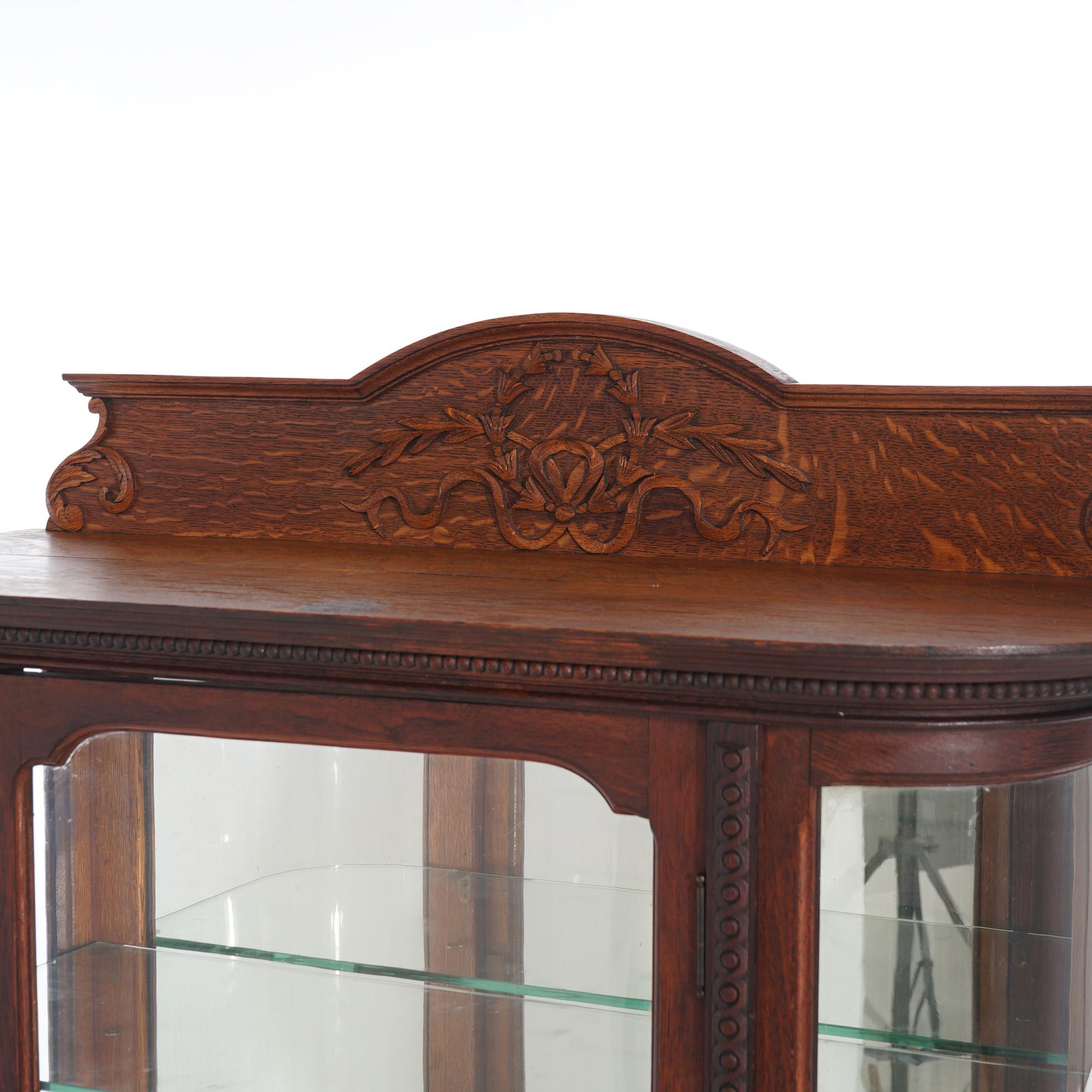 Antico RJ Horner Diminutive Oak Vitrine con elementi a nastro e fogliame C1910 in vendita 1