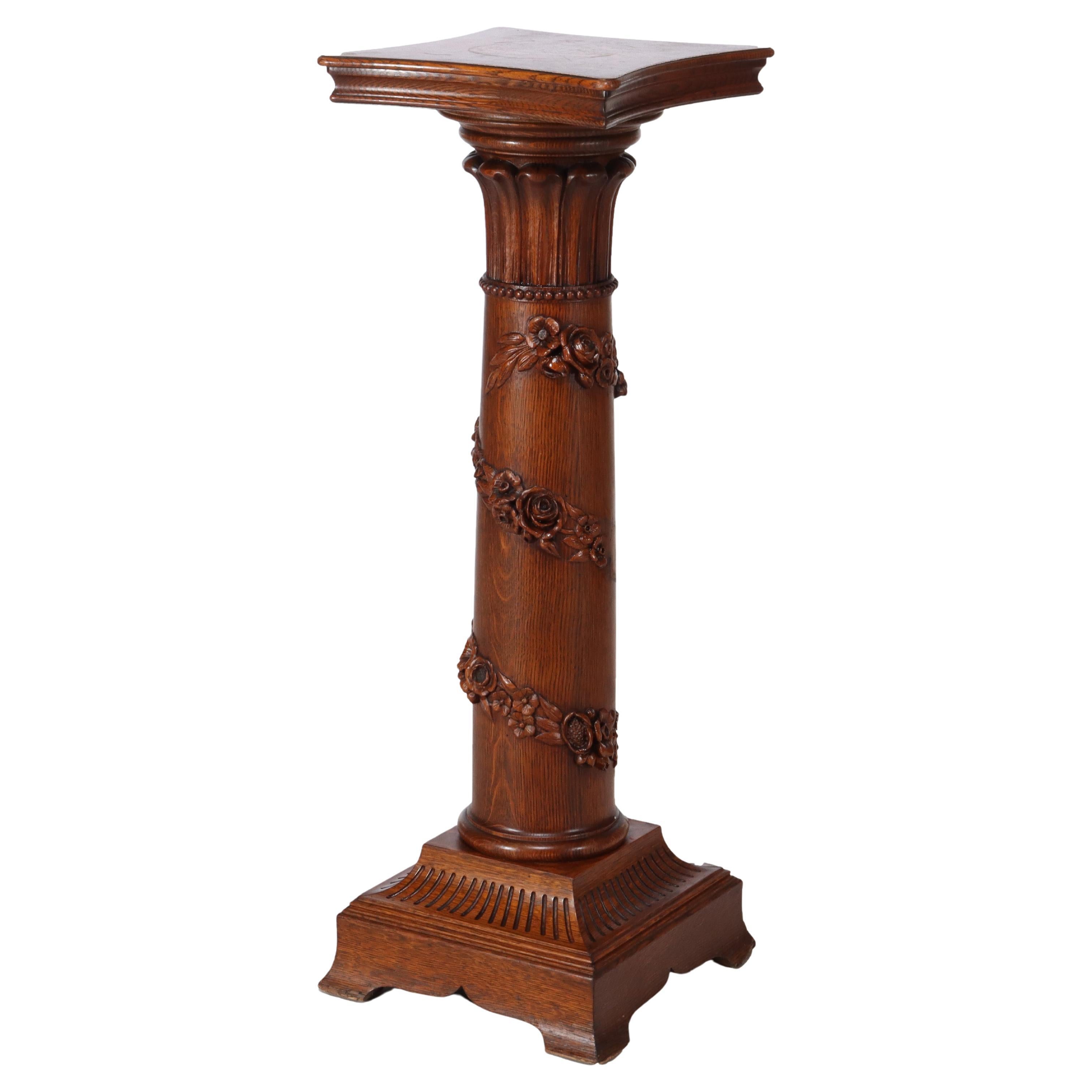 Ancien piédestal néoclassique RJ Horner en Oak Oak sculpté avec guirlande florale C1900 en vente