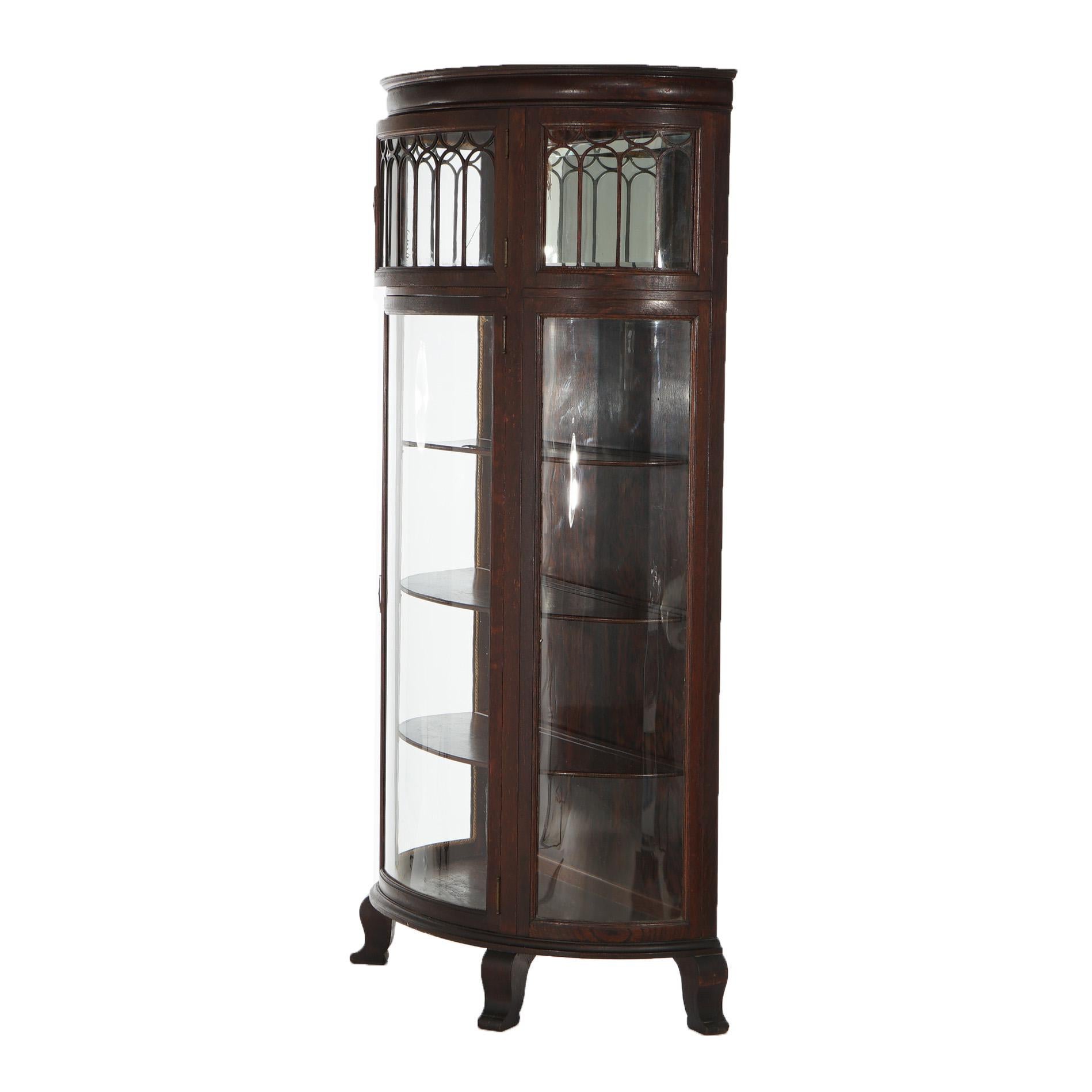 Vitrine de Chine Antique RJ Horner Oak Curved Glass C1910 Bon état - En vente à Big Flats, NY
