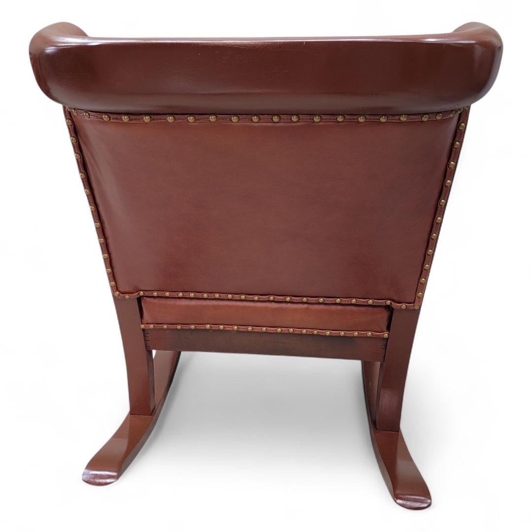 Antike J.R. Horner Style Carved Griffin Tufted Parlor Set Neu gepolstert im Angebot 4