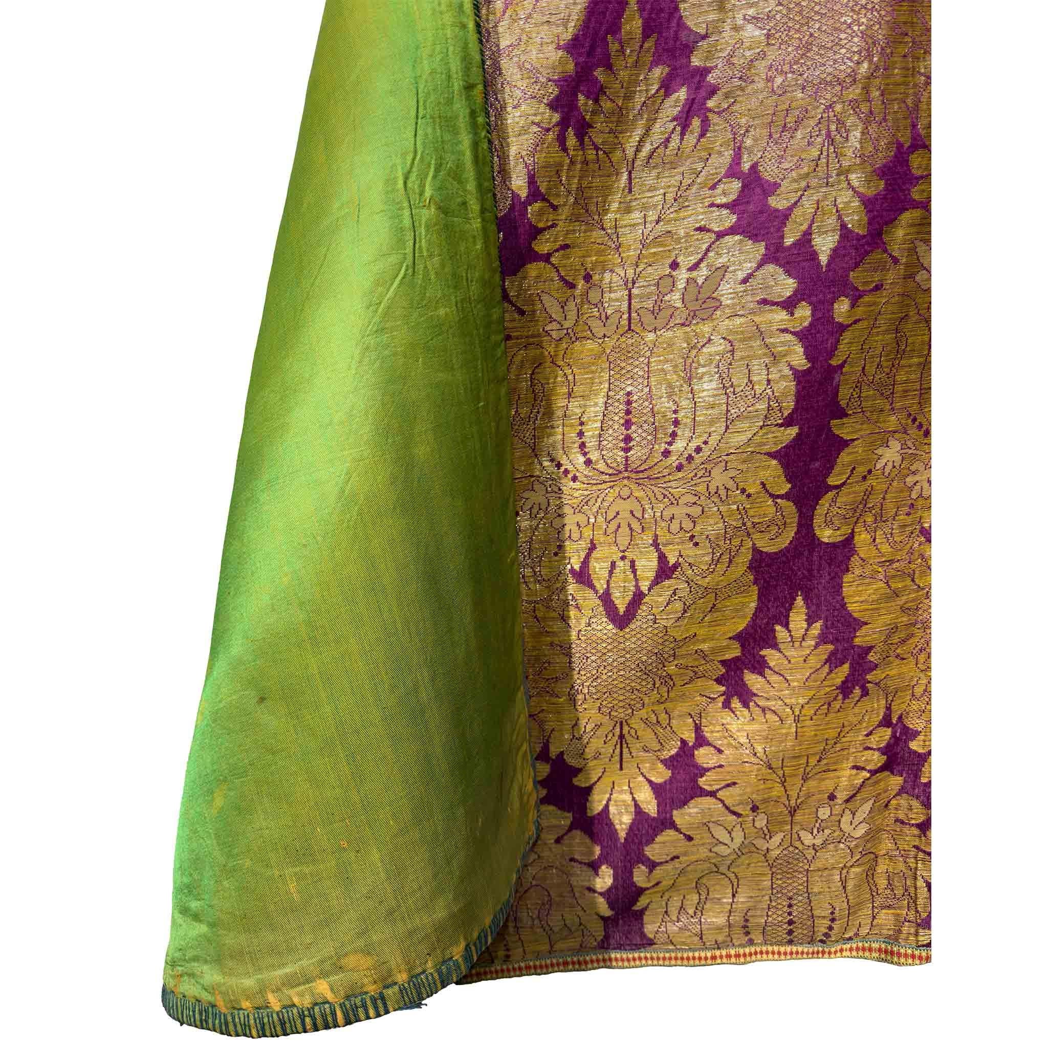 Uzbeko Chapan in broccato di seta uzbeko della metà del XIX secolo in vendita