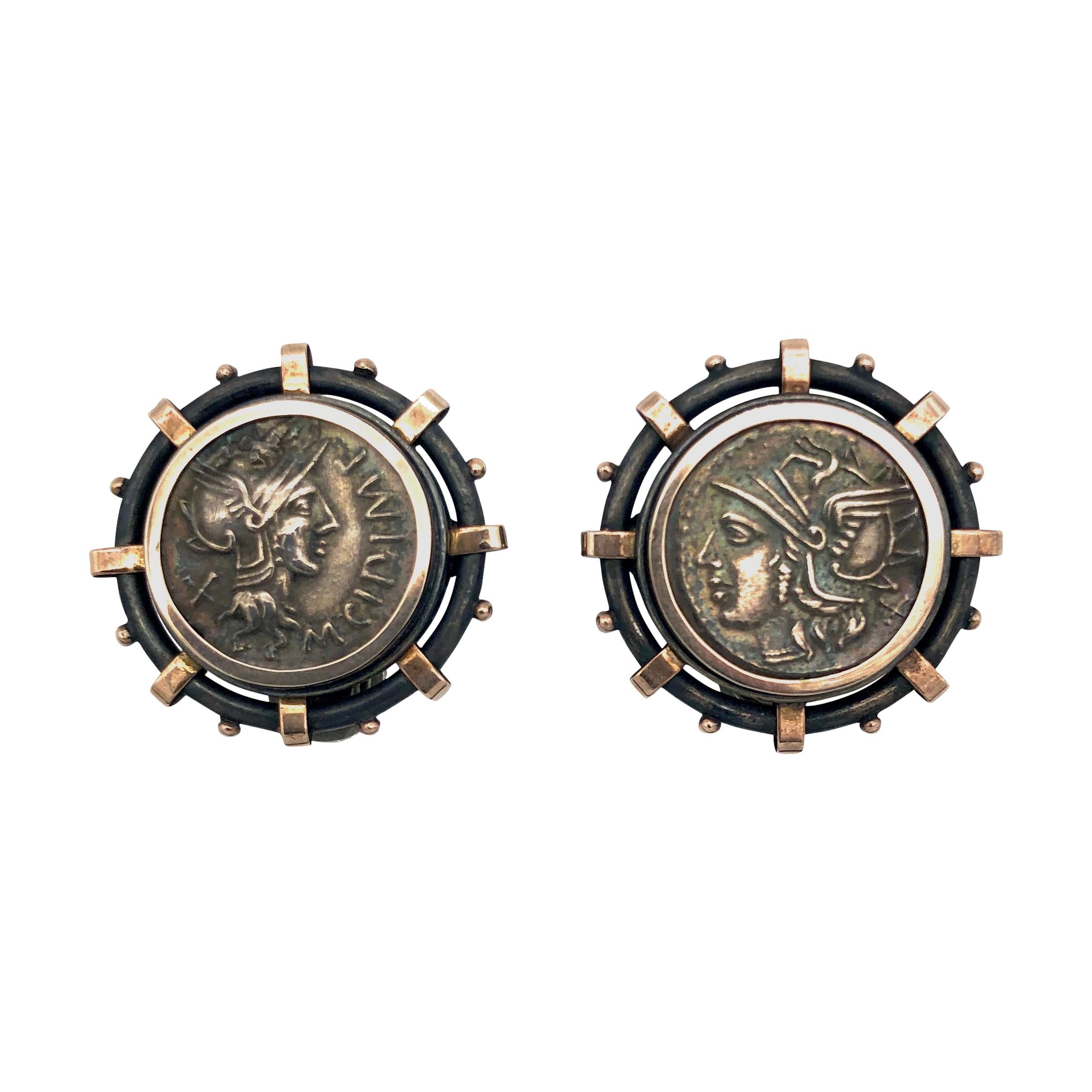 Rocchegghianni Boutons de manchette anciens de style archéologique pièces de monnaie argent Rome en vente