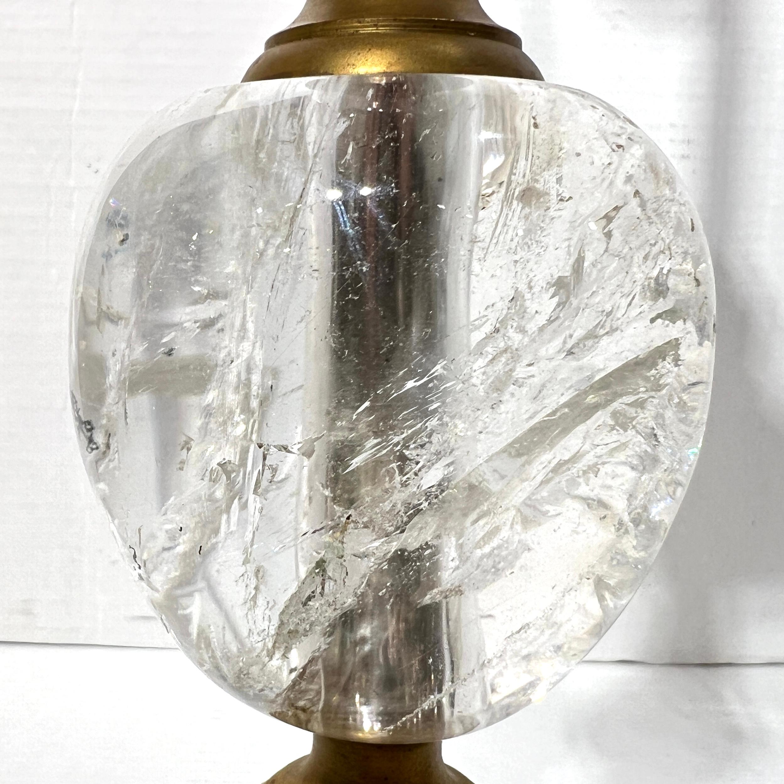 Neoclassico Lampada da tavolo antica in cristallo di rocca e bronzo attribuita a Caldwell in vendita