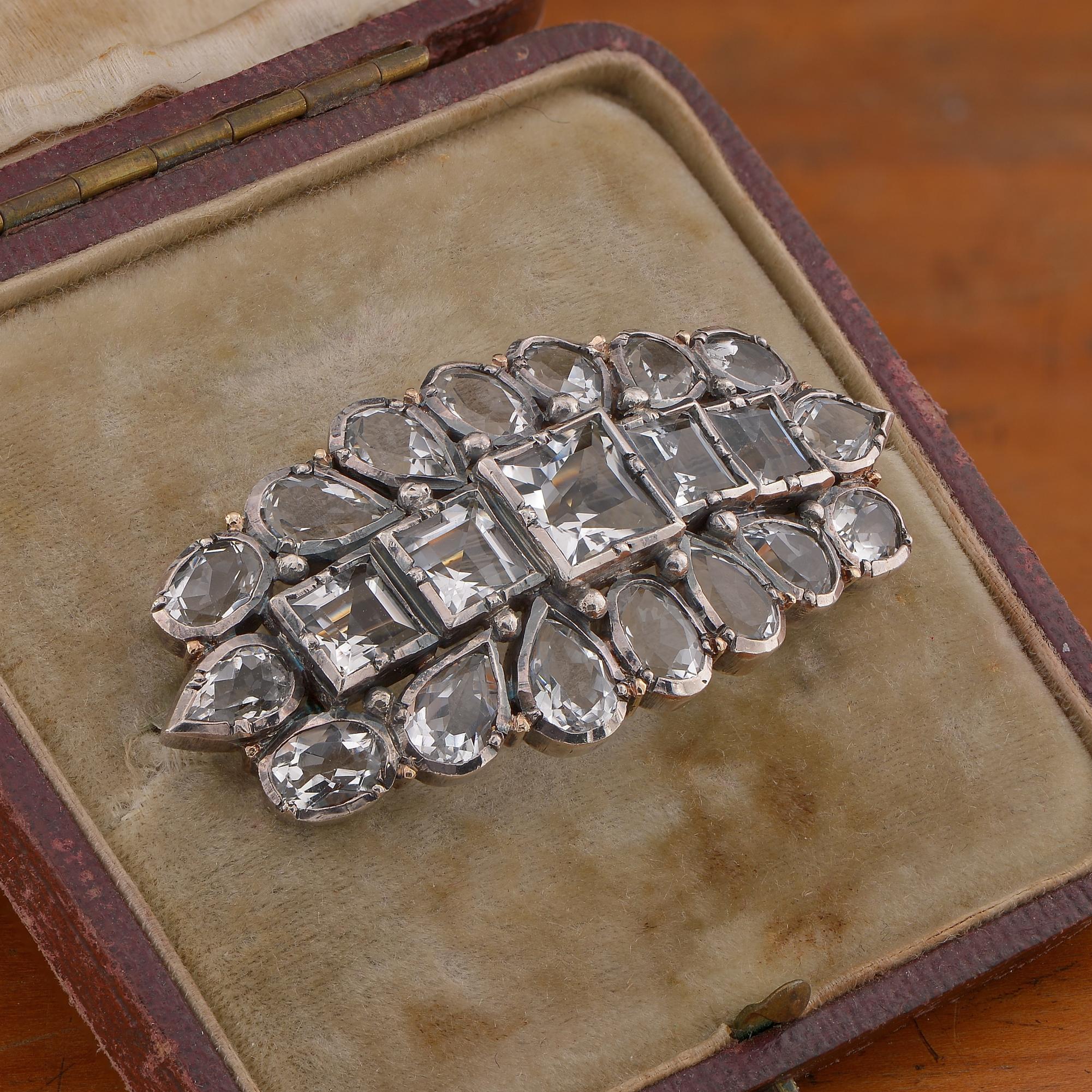 Antique Rock Crystal Portuguese Brooch Gold Silver  In Fair Condition For Sale In Napoli, IT