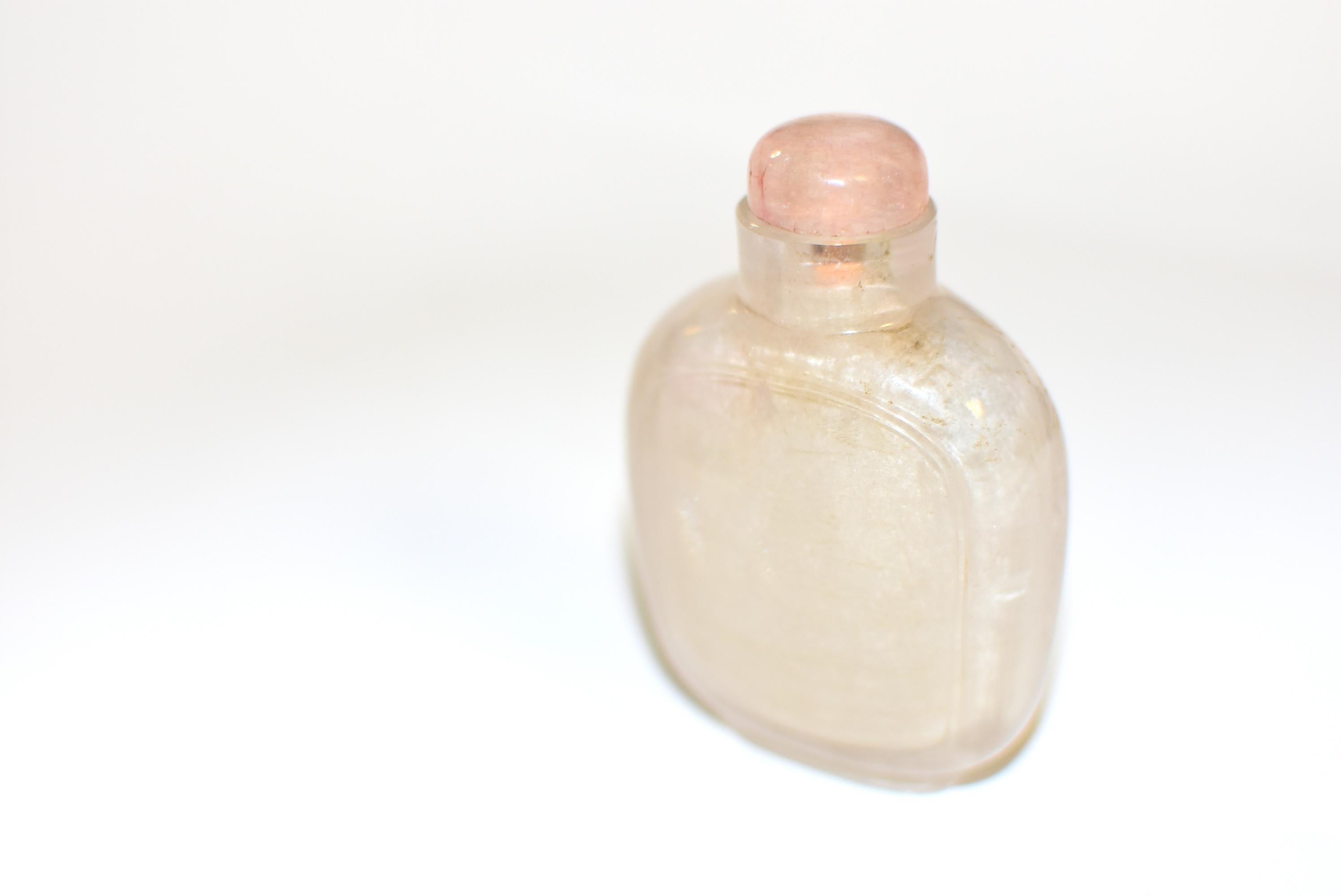 Antique Rock Crystal Snuff Bottle with Rose Quartz Top Qing Dynasty In Good Condition In Somis, CA