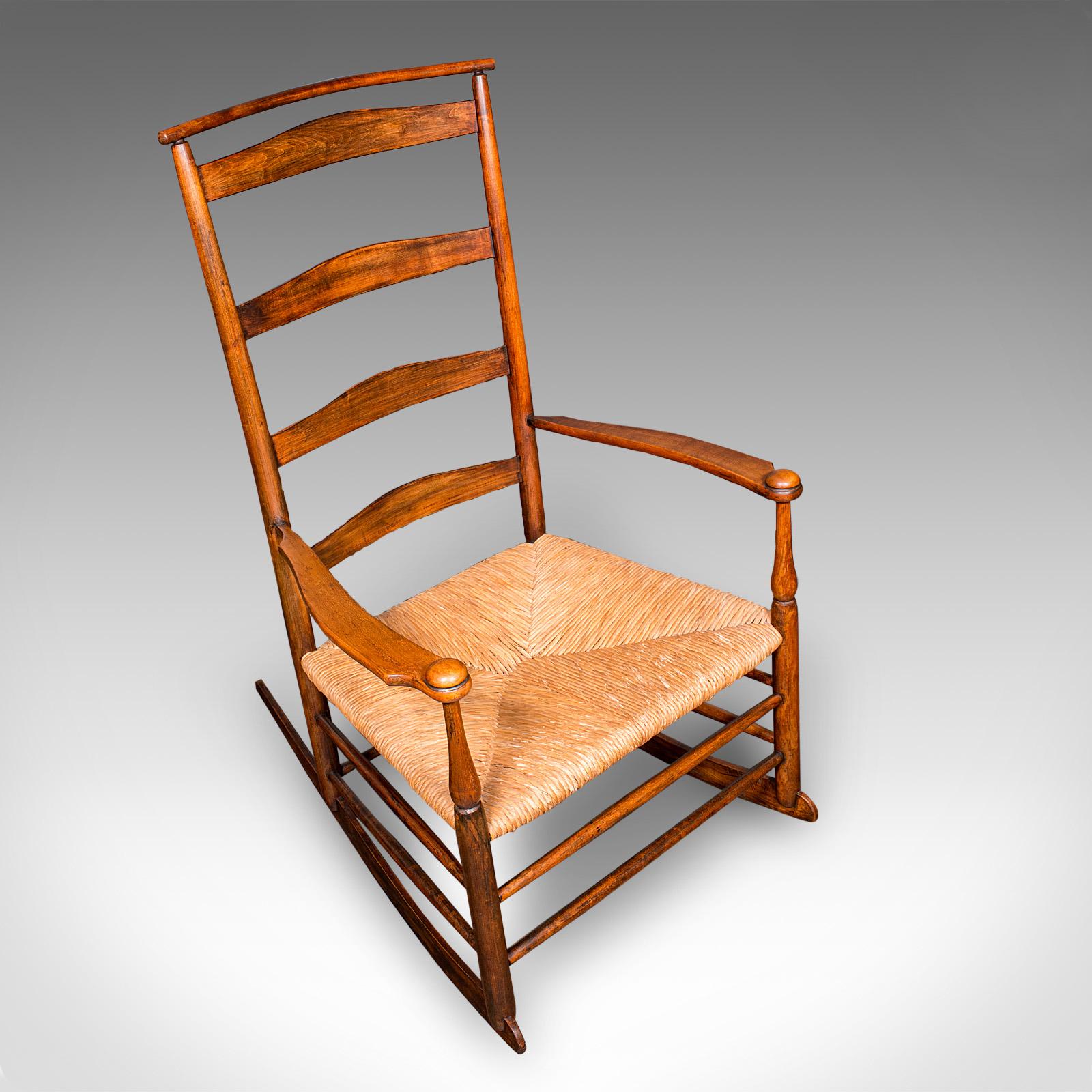 20ième siècle Antique Rocking Chair, American, Shaker Number 7 Rocker, Edwardian, Circa 1910 en vente