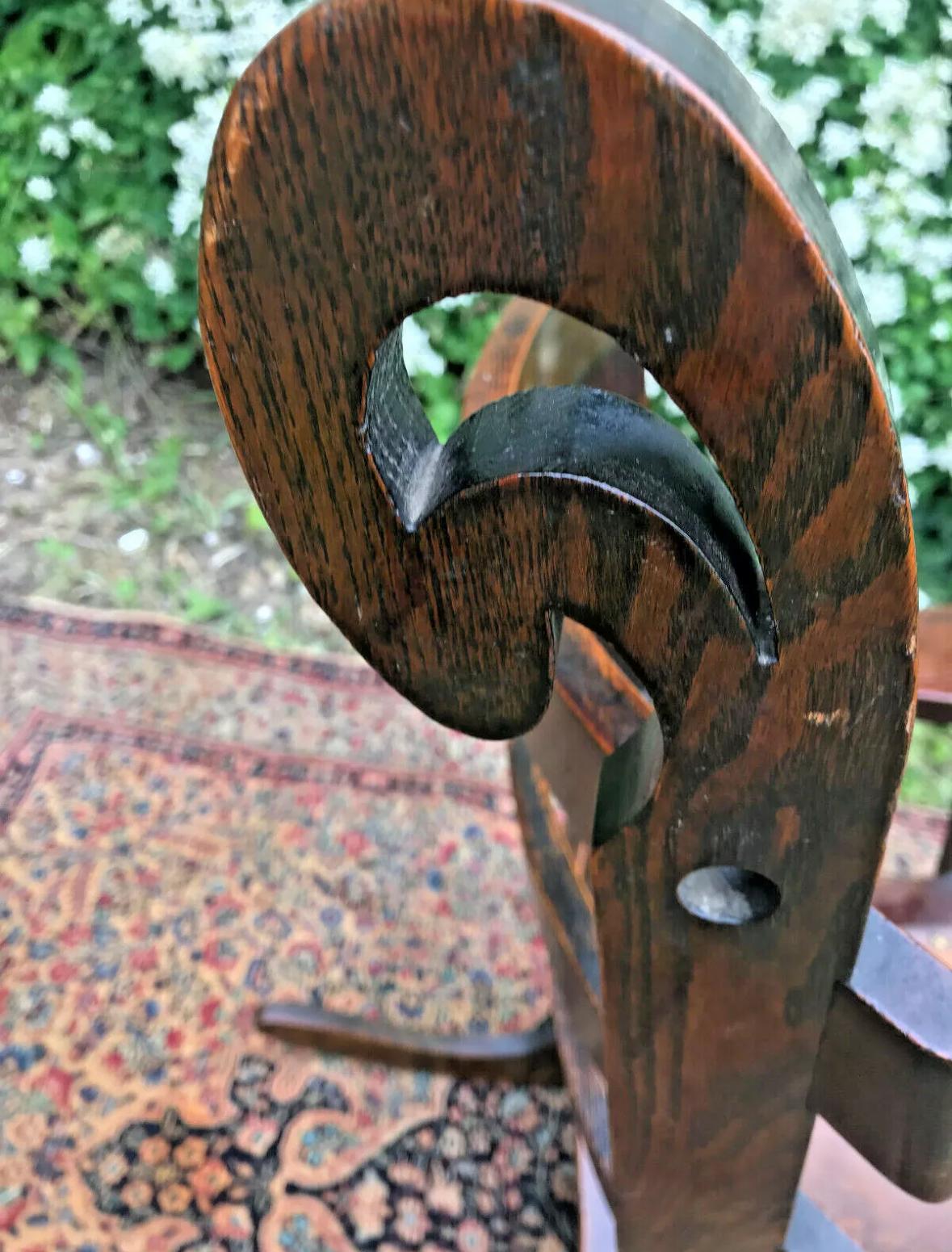 Chaise à bascule ancienne style Charles Rohlfs, époque Stickley, W7212 en vente 3