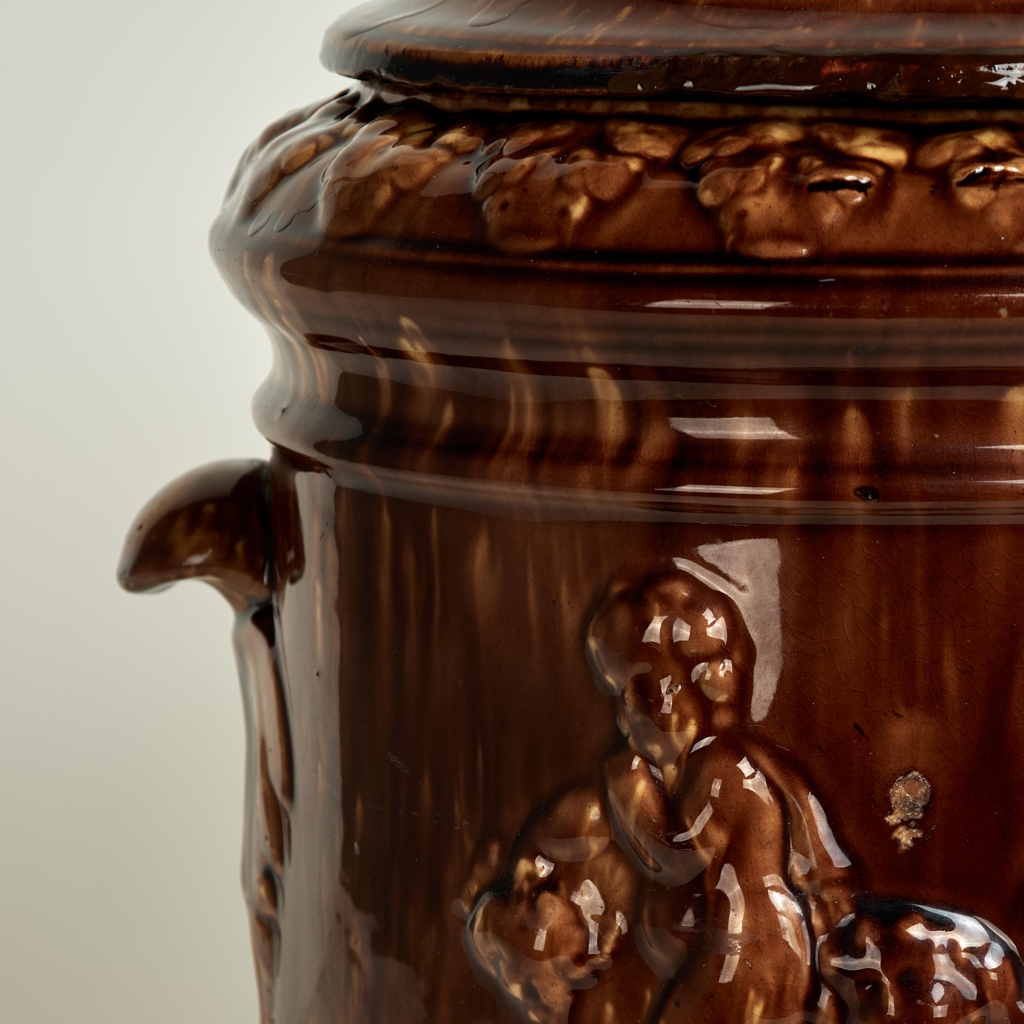 XIXe siècle Jarre à tabac ancienne en poterie de Rockingham en vente