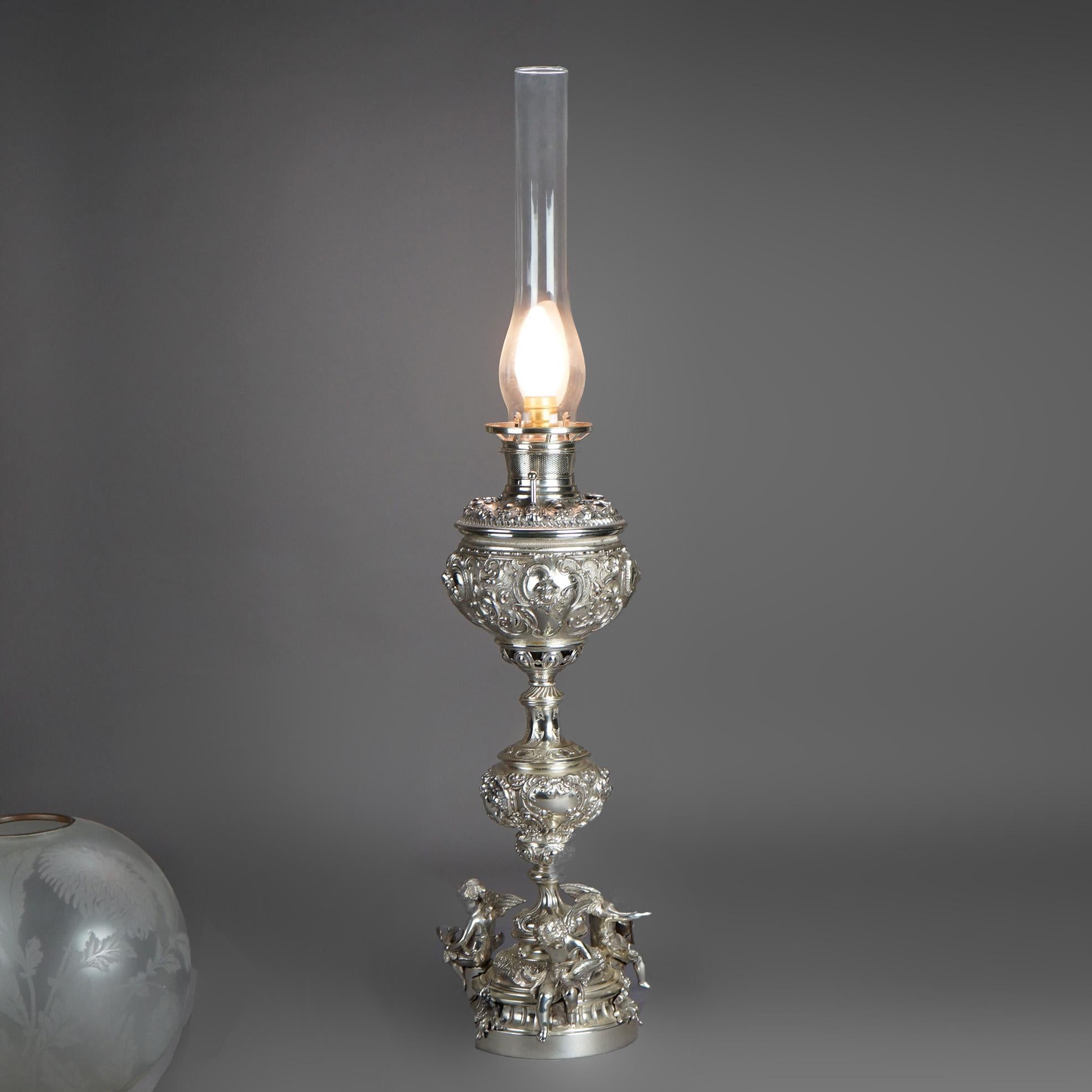Antike Rokoko Figural Silber Platte Wohnzimmer Lampe mit geflügelten Putten c1890 im Angebot 11
