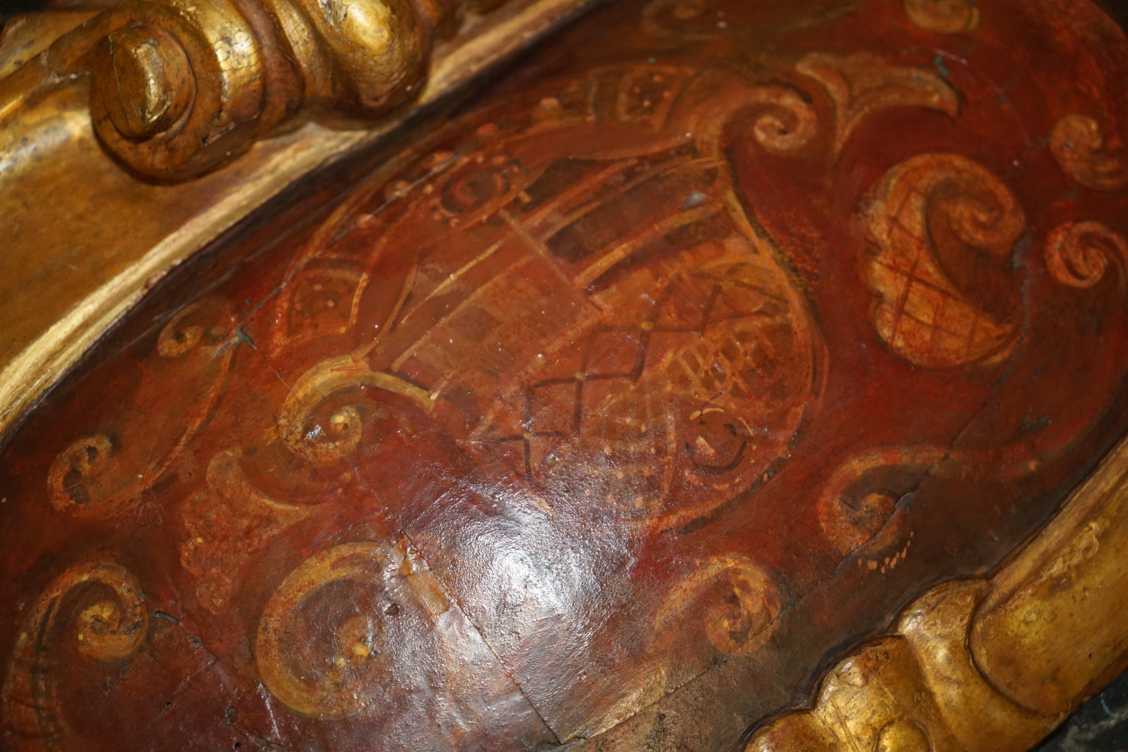 Hand-Painted ANTIQUE ROCOCO FLORENTINE ACANTHUS LEAF PANEL WiTH HAND PAINTED ARMORIAL CREST For Sale