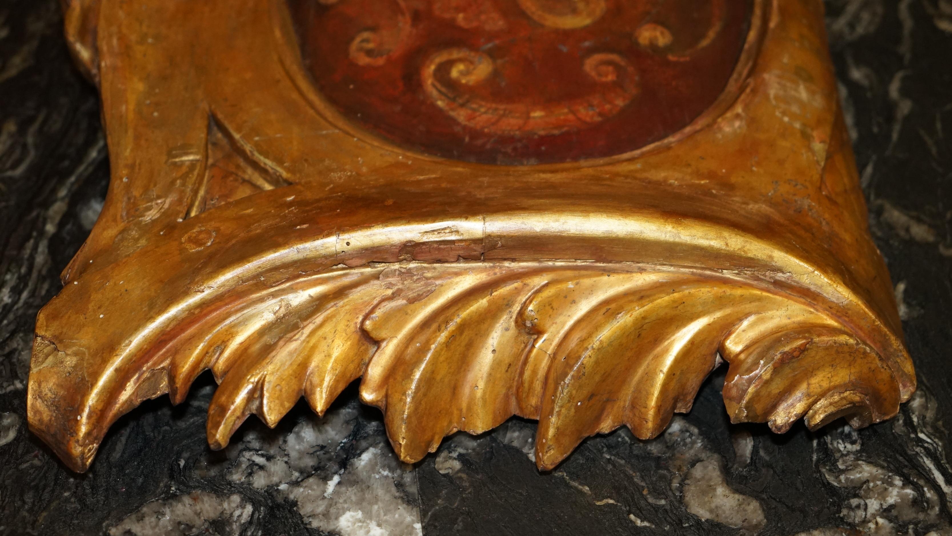 ANTIQUE ROCOCO FLORENTINE ACANTHUS LEAF PANEL WiTH HAND PAINTED ARMORIAL CREST For Sale 1