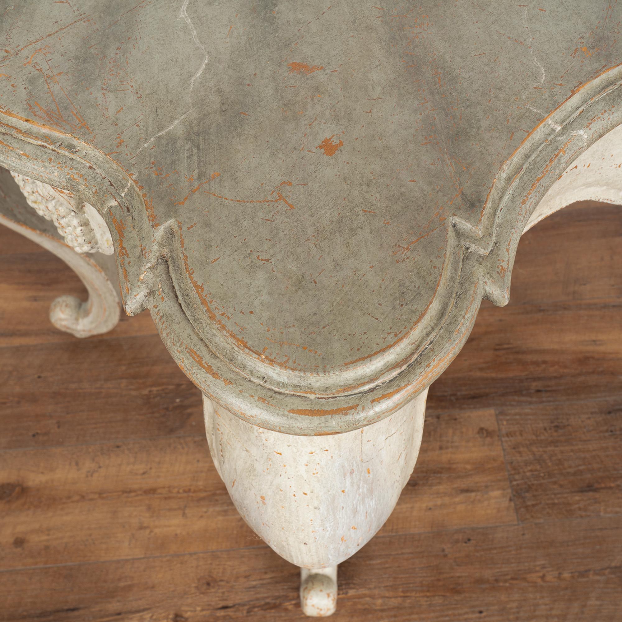 Antique Rococo Gray Painted Side Table, Italy circa 1890 For Sale 4