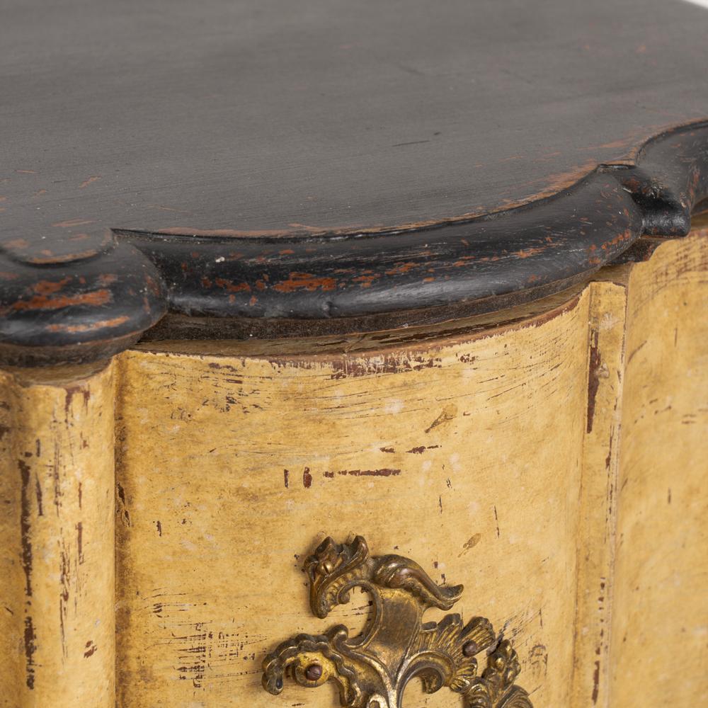 19th Century Antique Rococo Large Oak Chest of Drawers Painted Yellow, Denmark, circa 1800s For Sale