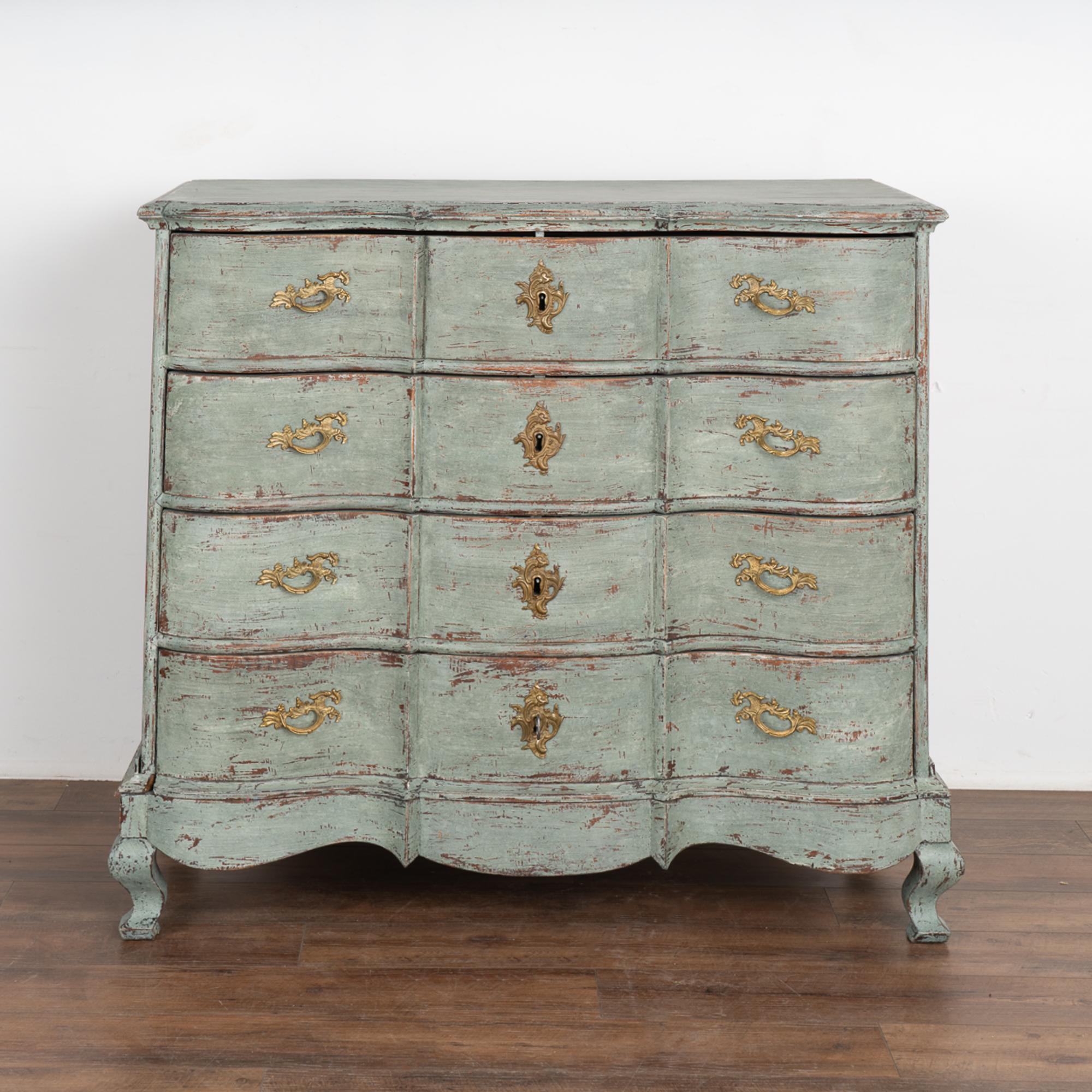 Antique Rococo Painted Large Chest of Four Drawers, Denmark circa 1750-80 In Good Condition For Sale In Round Top, TX