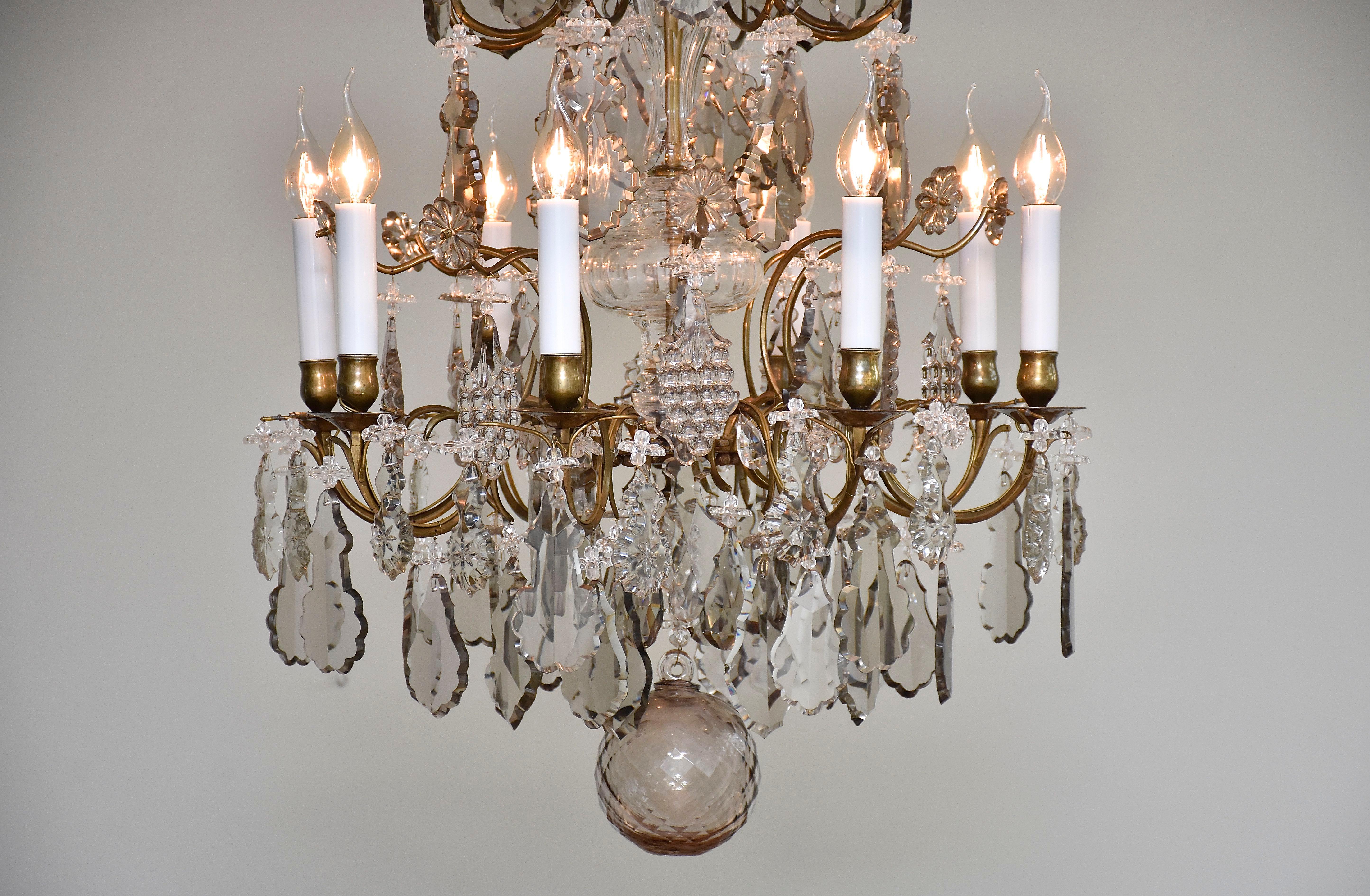 Brass Antique Rococo style crystal chandelier For Sale