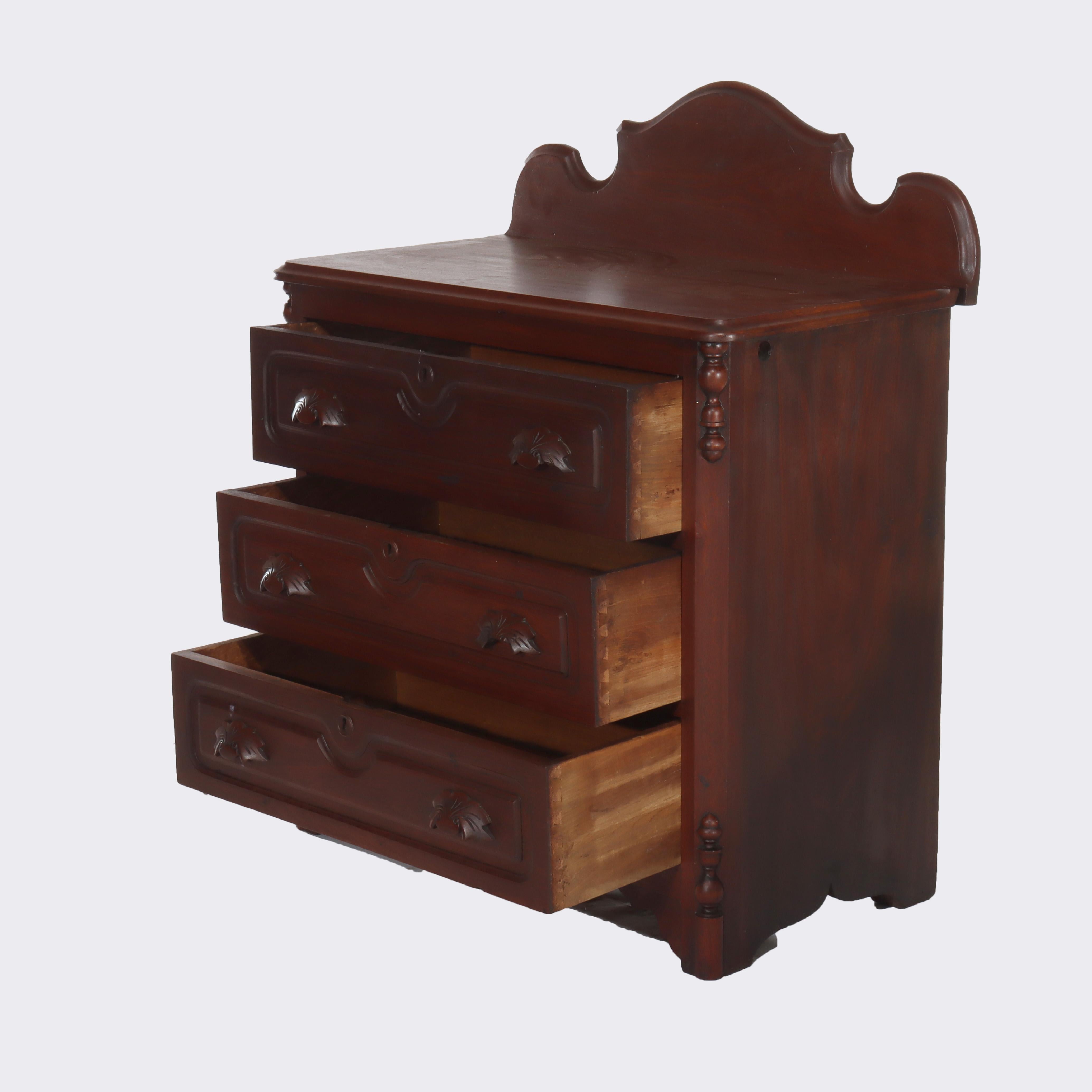 Antique Rococo Walnut 3-Drawer Commode With Back Splash & Carved Pulls c1890 In condizioni buone in vendita a Big Flats, NY