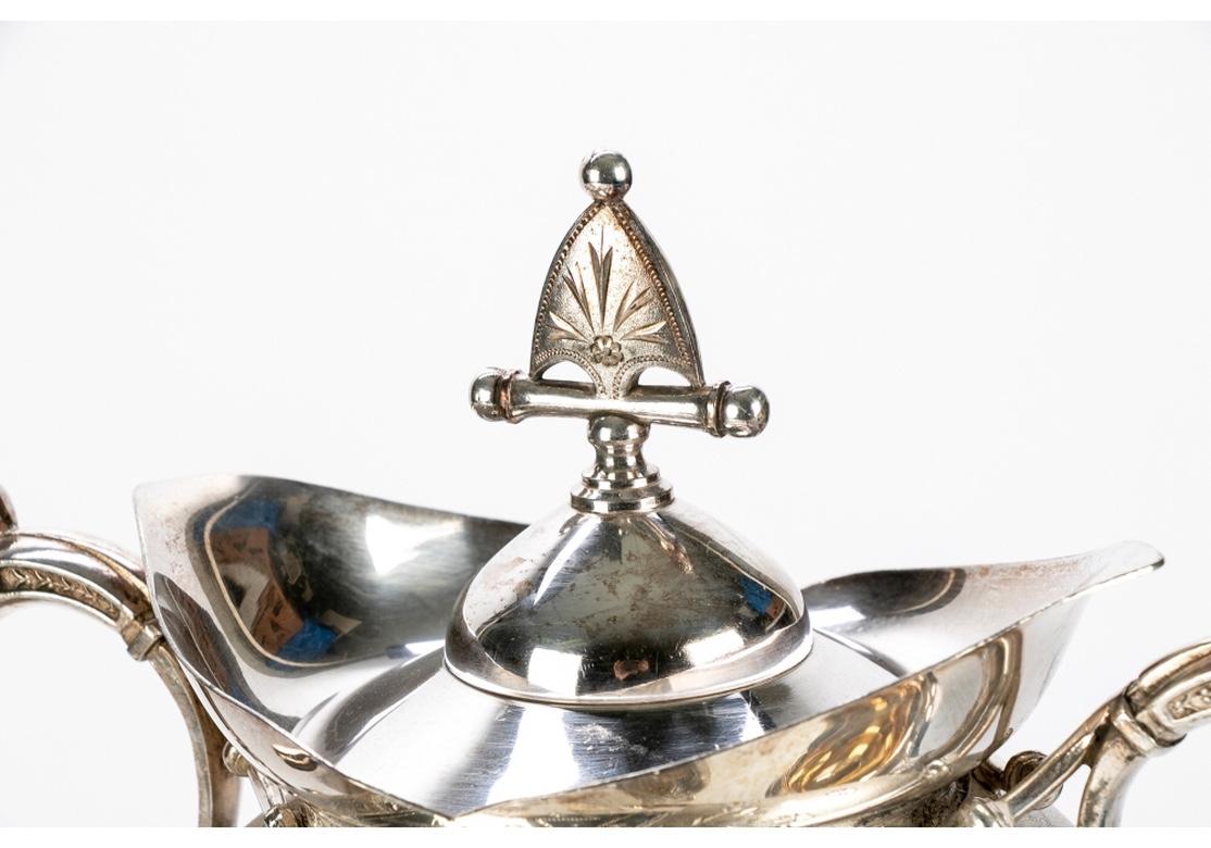 Mouvement esthétique Service à thé et café antique Rogers en métal argenté:: six pièces:: période esthétique en vente