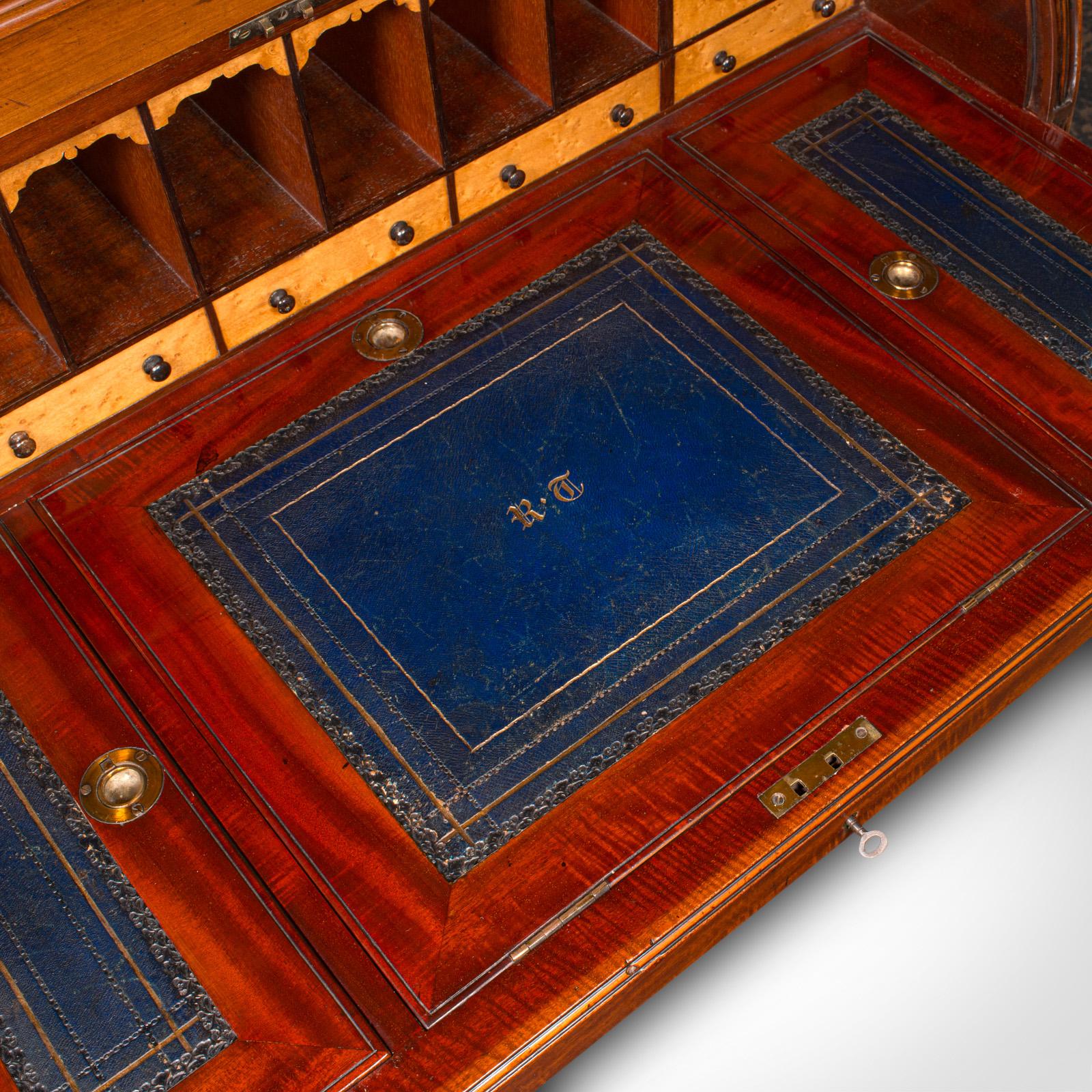 Antiker Roll-Top-Schreibtisch, englisch, Büro, ästhetische Periode, viktorianisch, um 1880 im Angebot 4