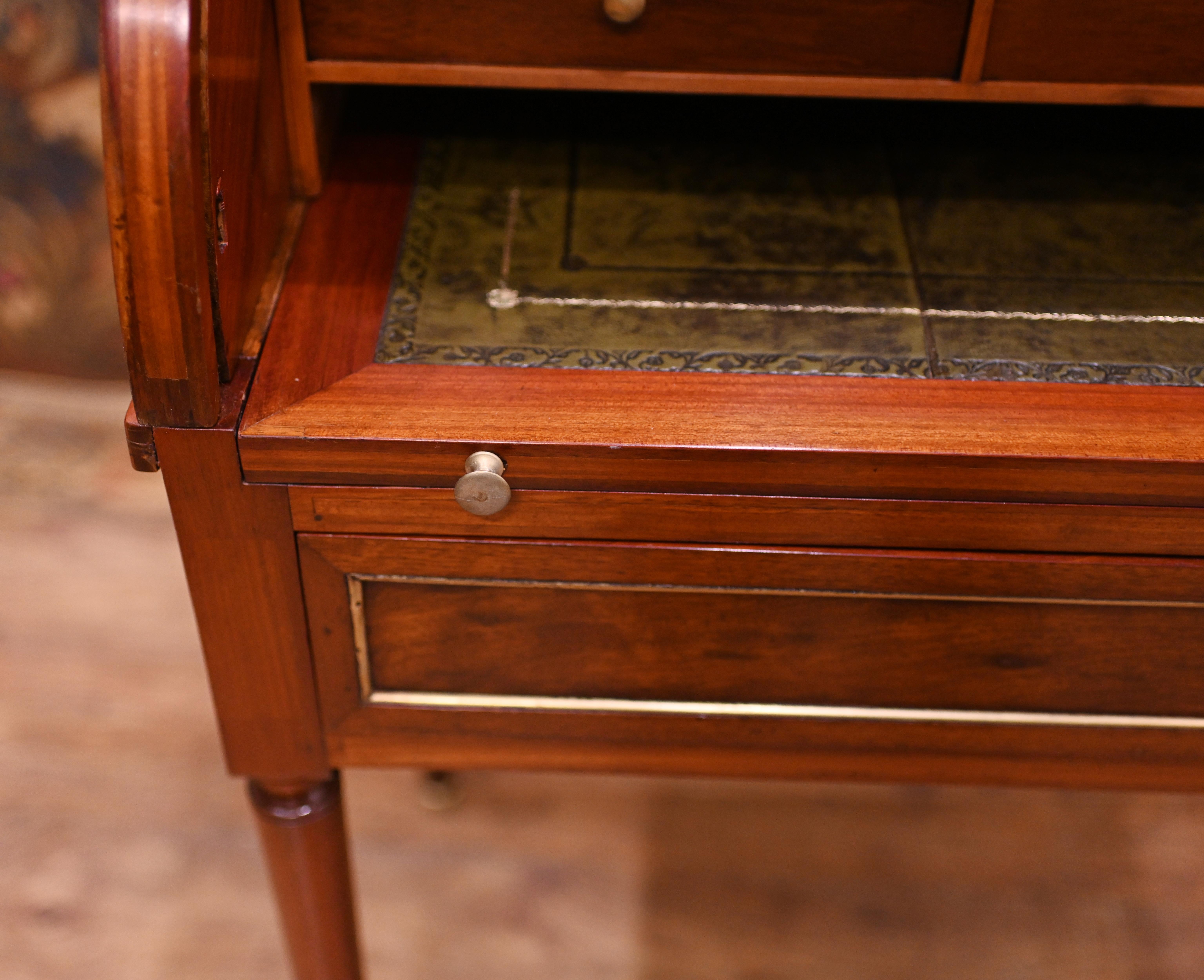 Escritorio antiguo Roll Top Bureau de caoba, 1880 en Bueno estado para la venta en Potters Bar, GB