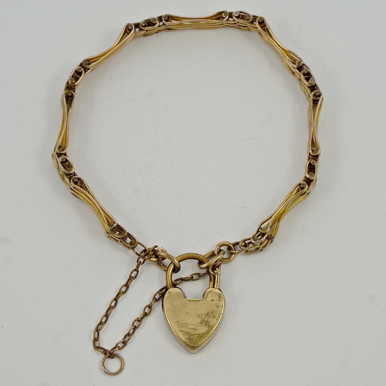 Antique Rolled Rose Gold Gate Link Bracelet with Heart Clasp and Safety Chain In Good Condition In London, GB