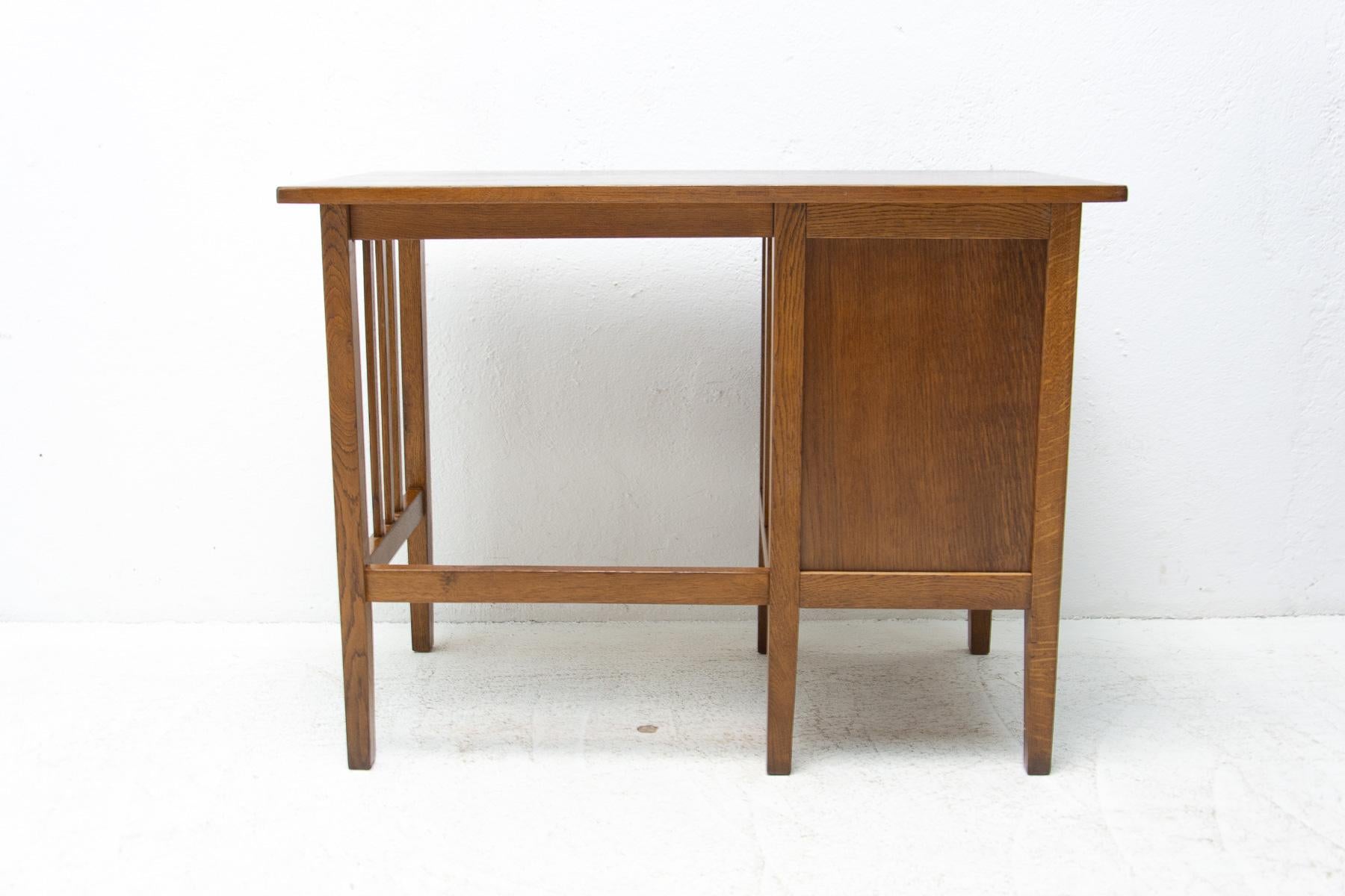 Antique Roller Blind Writing Desk Jerry, 1930s, Bohemia For Sale 8