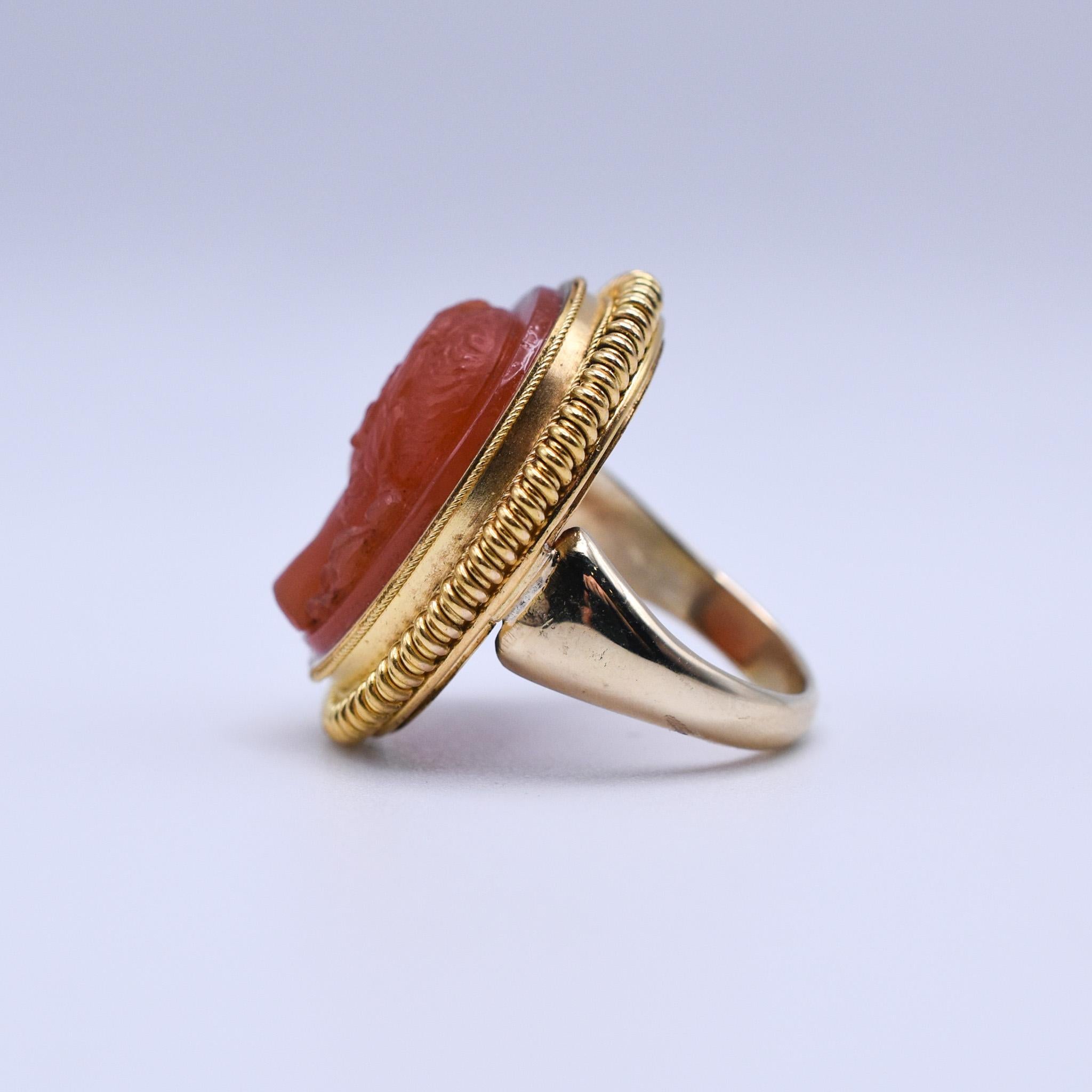 Antique Roman Carnelian Cameo Gold Ring For Sale 1