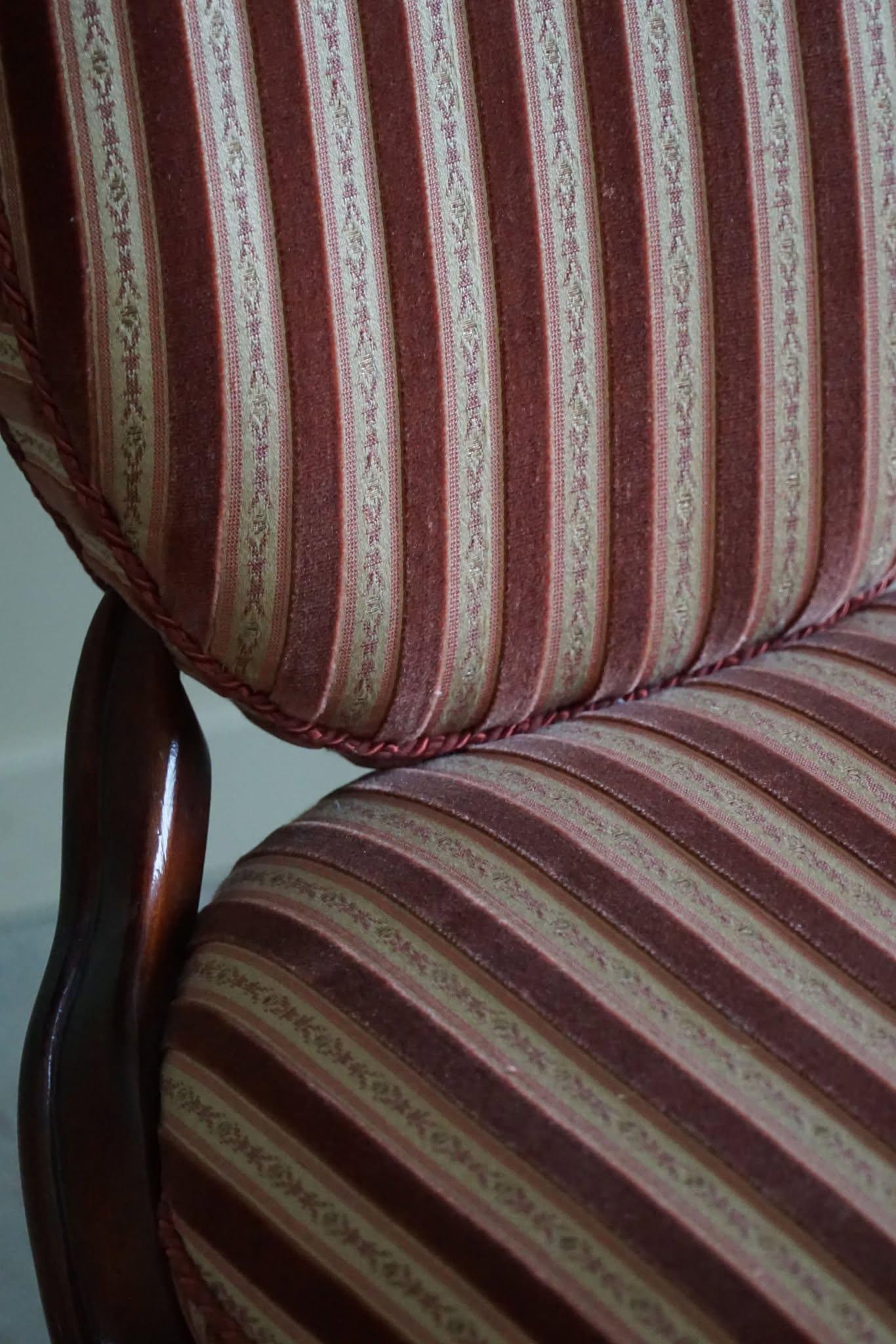 Antique Romantic Two-Seater Sofa, By a Swedish Cabinetmaker, Early 1900s 8