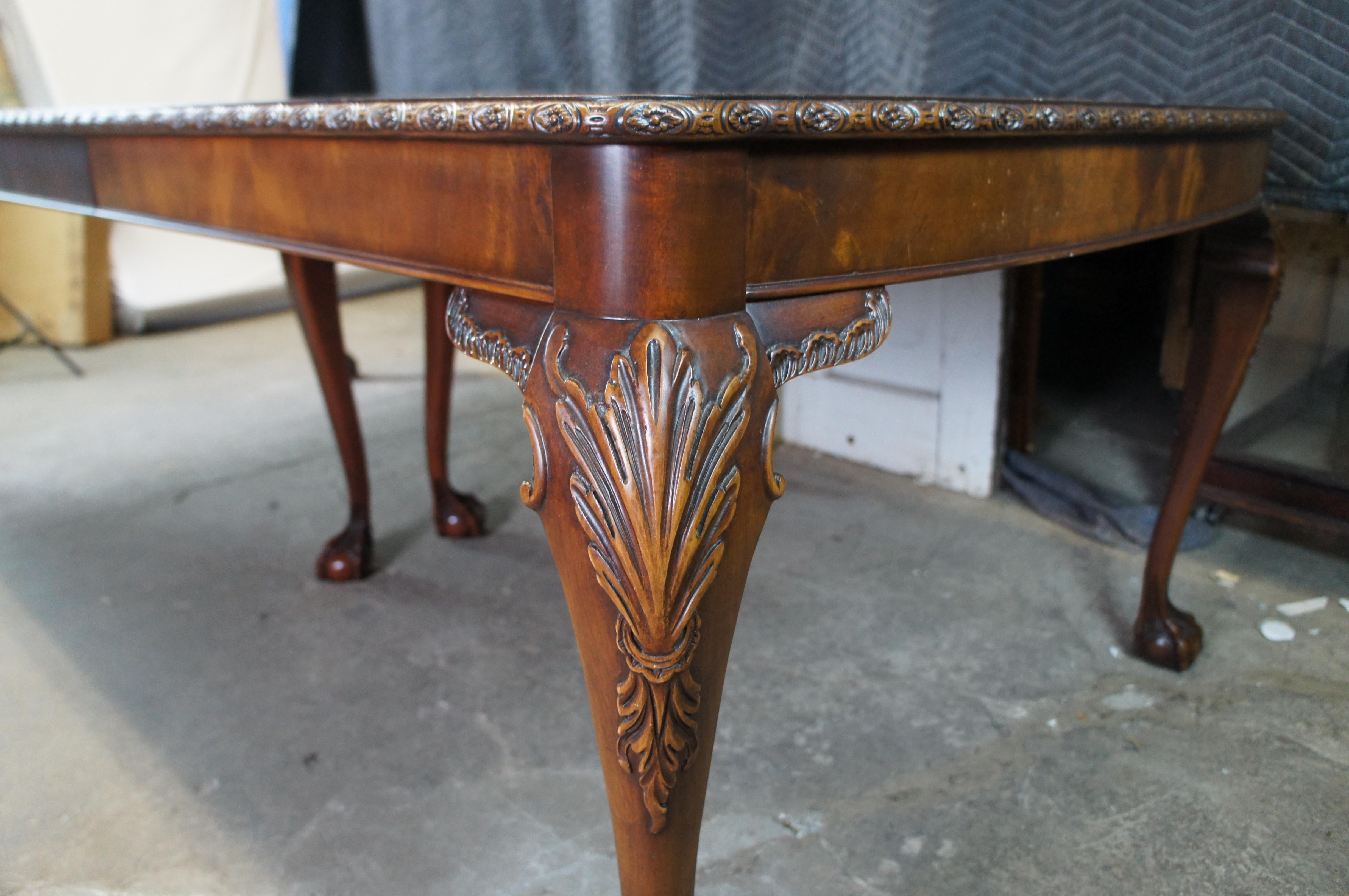 Antique Romweber English Chippendale Georgian Mahogany Extendable Dining Table en vente 4