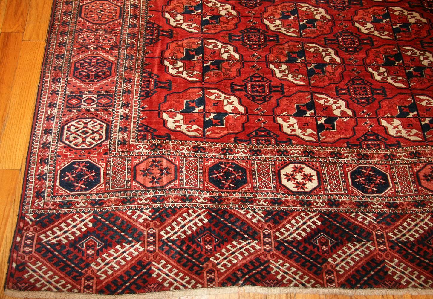 Wool Antique Room Size Turkmen Tekke Rug. 7 ft 4 in x 11 ft 6 in For Sale