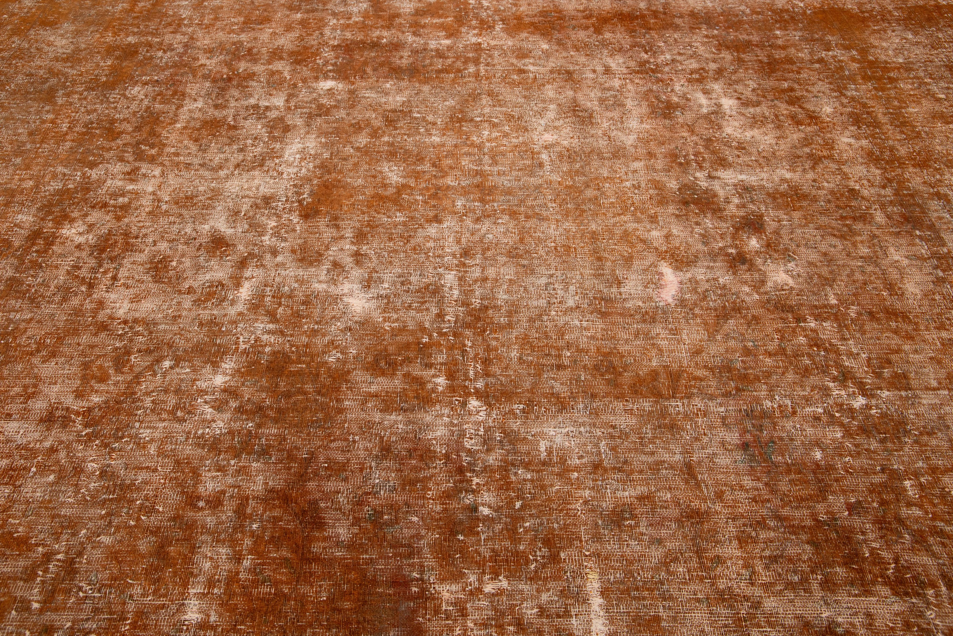  Antike Zimmergröße Orange Wollteppich Persisch gefärbt mit Allover-Muster im Angebot 2