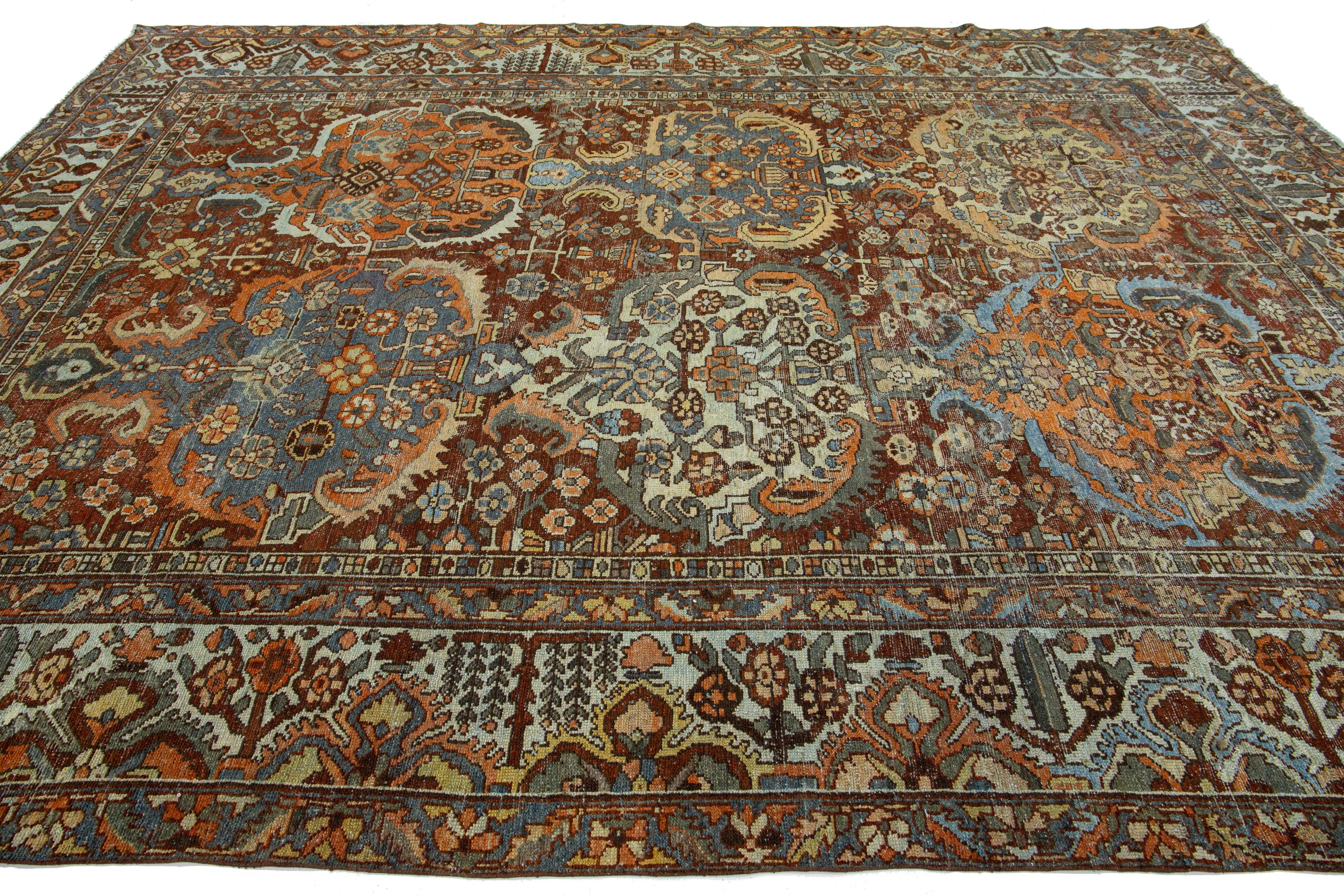 Antique Room Size Persian Bakhtiari Wool Rug Handmade In Red-Rust Color  In Good Condition For Sale In Norwalk, CT