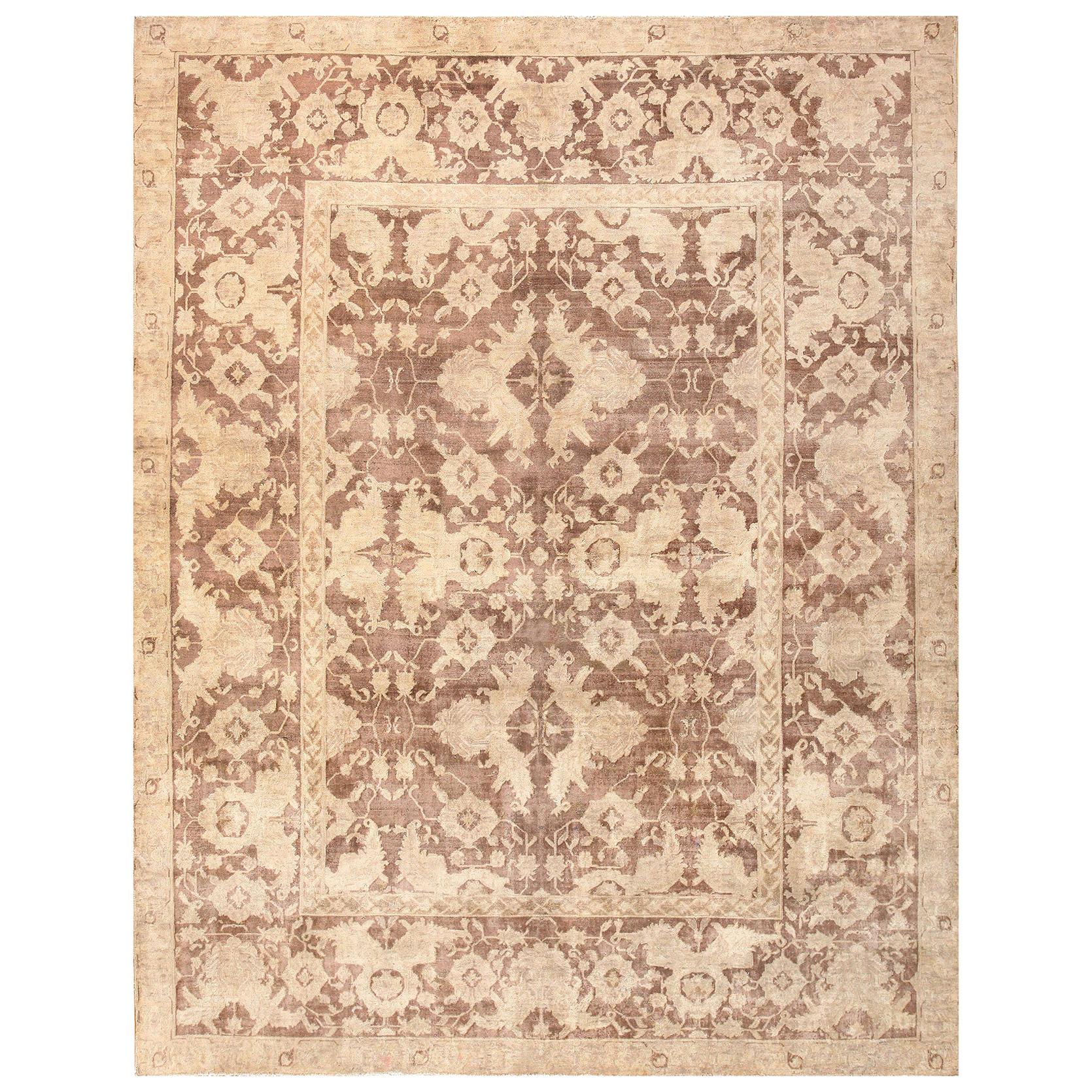 Nazmiyal Collection Antique Room Sized Indian Agra Rug. 9 ft 2 in x 11 ft 8 in