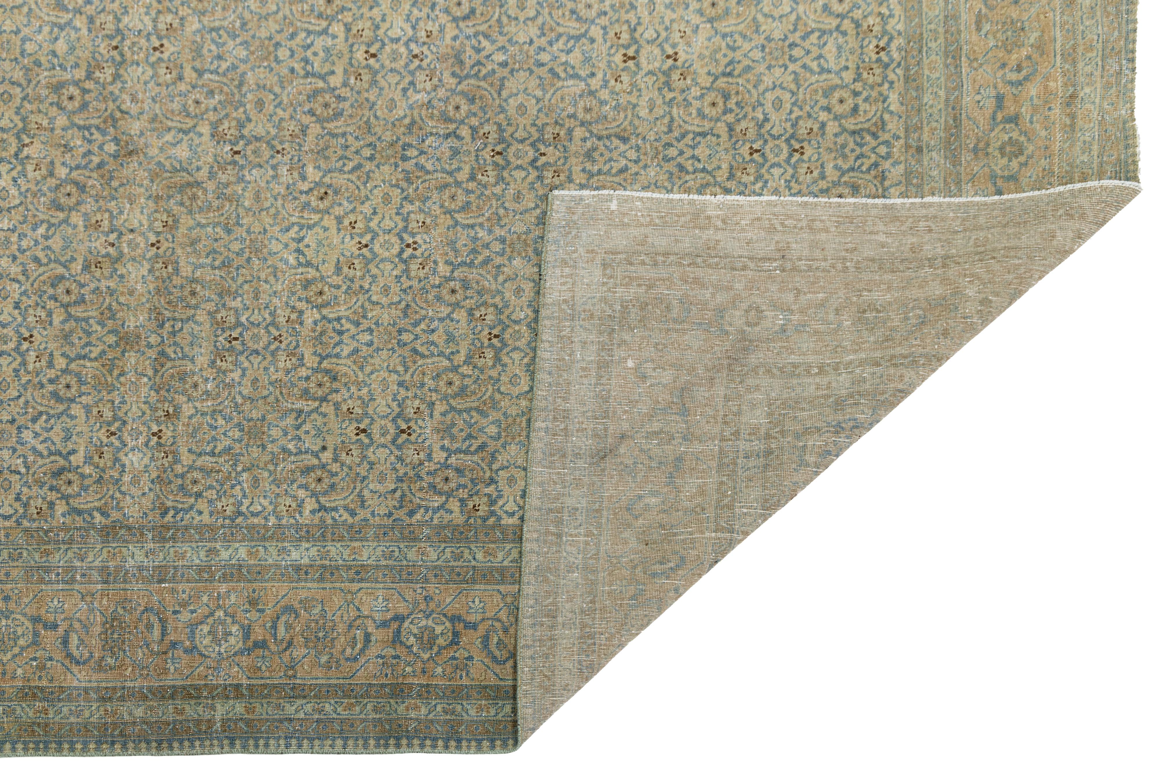 Antike Room Sized Persisch Tabriz Blau Wolle Teppich mit Allover-blumige Muster (Handgeknüpft) im Angebot