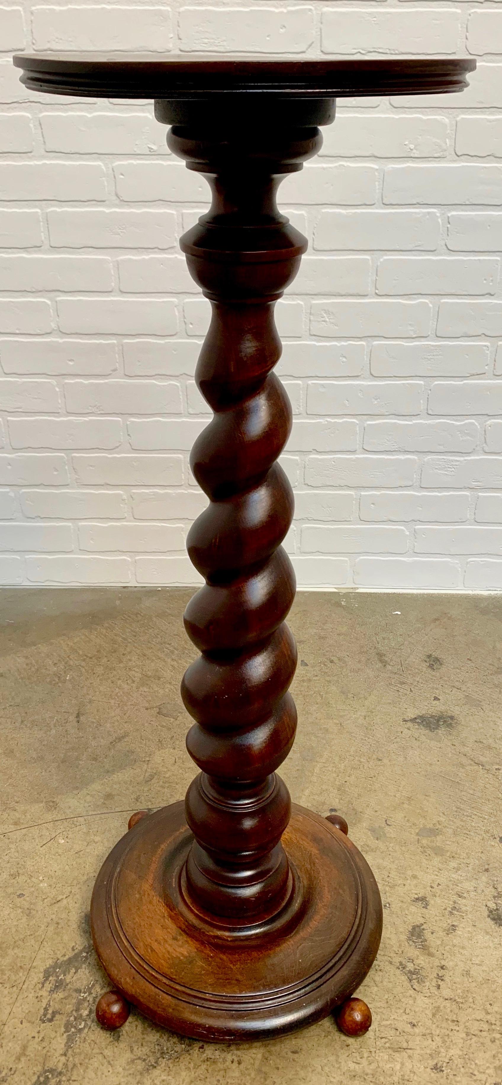 Antique Rope Twist Pedestal 4