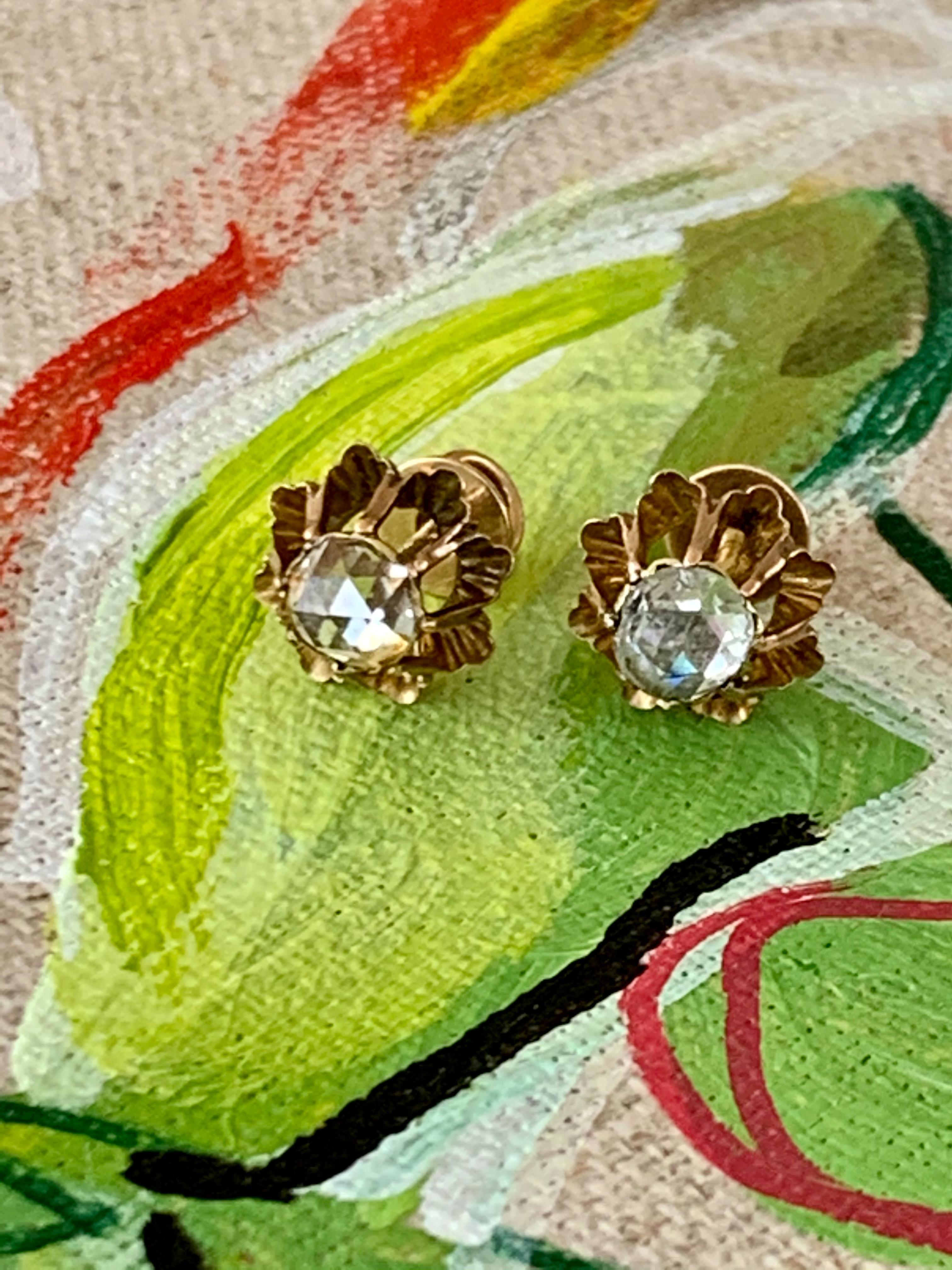 Antique Rose Cut Diamond 14 Karat Yellow Gold Screw Back Earrings For Sale 3