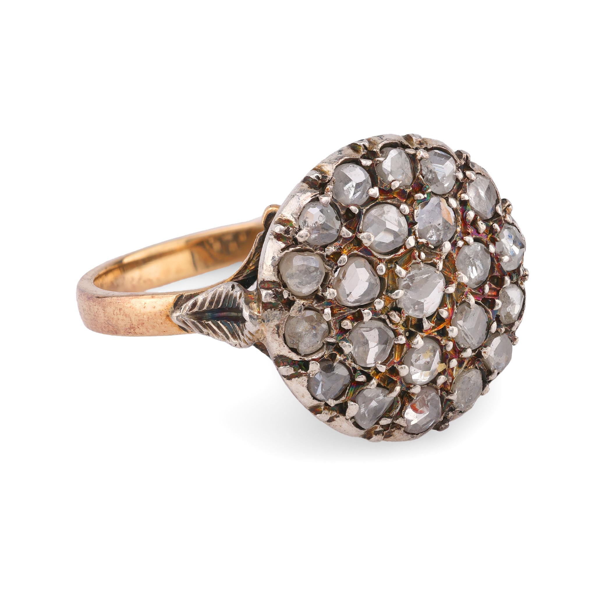Antiker runder Ring mit Diamanten im Rosenschliff aus 18 Karat Gelbgold und Silber für Damen oder Herren