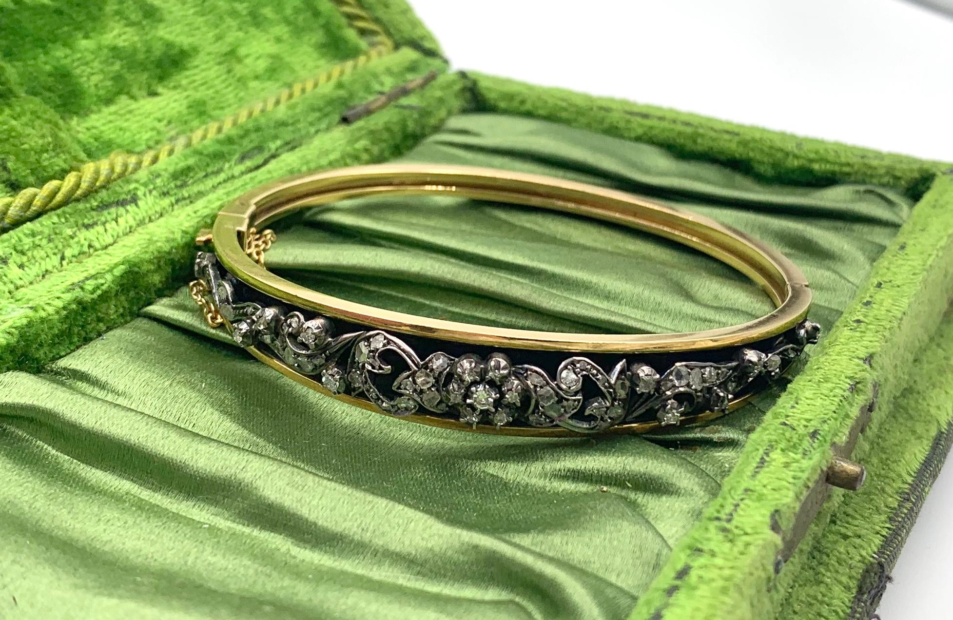 Antique Rose Cut Diamond Bangle Bracelet Blue Enamel Belle Epoque 18 Karat Gold For Sale 5