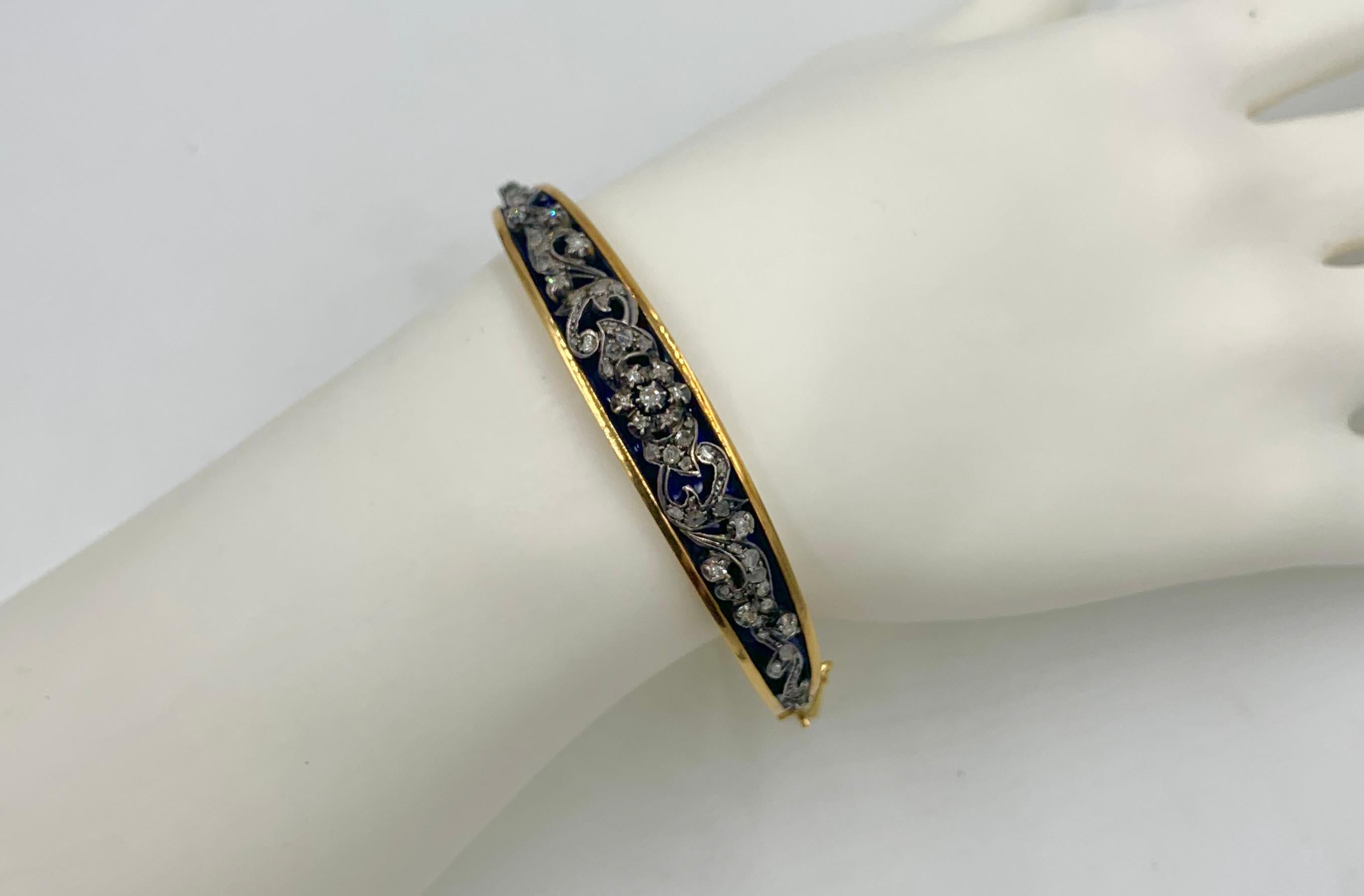 Antique Rose Cut Diamond Bangle Bracelet Blue Enamel Belle Epoque 18 Karat Gold In Good Condition For Sale In New York, NY