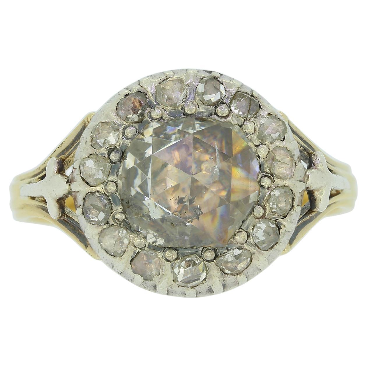 Anillo en racimo de diamantes talla rosa antiguos