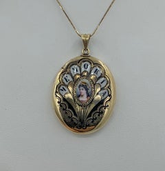Collier médaillon portrait ancien victorien en or 14 carats avec diamants taille rose et émail
