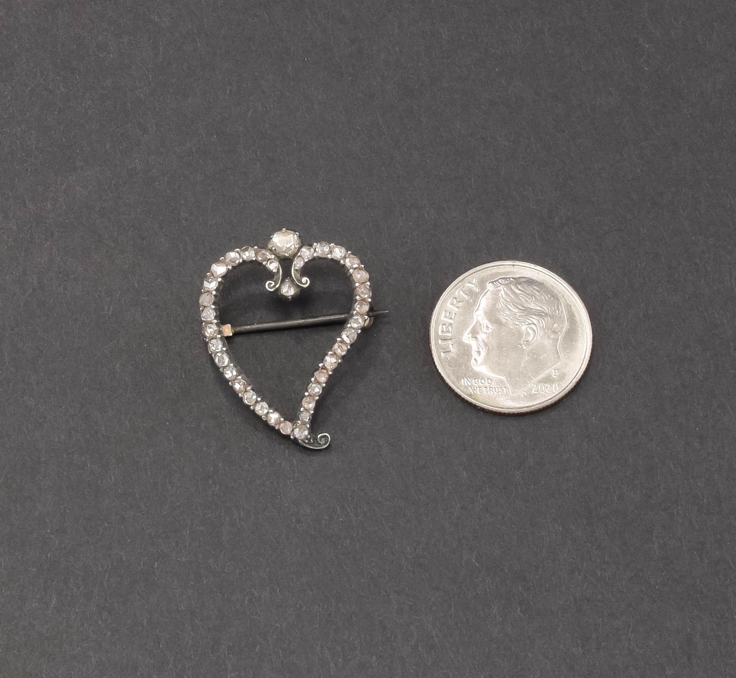 Antike Herzbrosche mit Diamanten im Rosenschliff - 