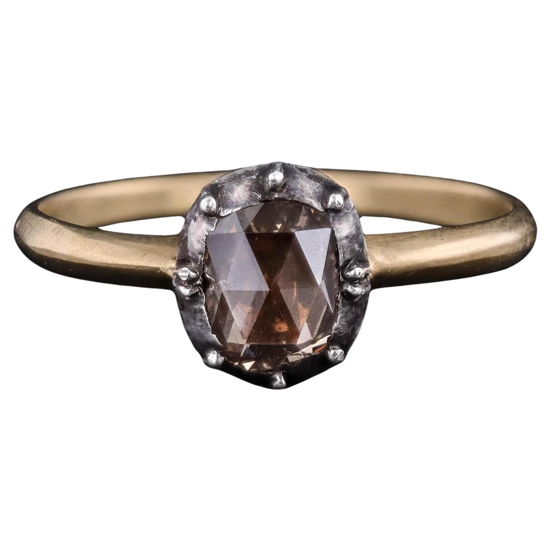 Anillo antiguo de diamantes talla rosa de oro de 18k