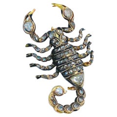 Antike Scorpion-Brosche aus Gold mit Diamanten im Rosenschliff