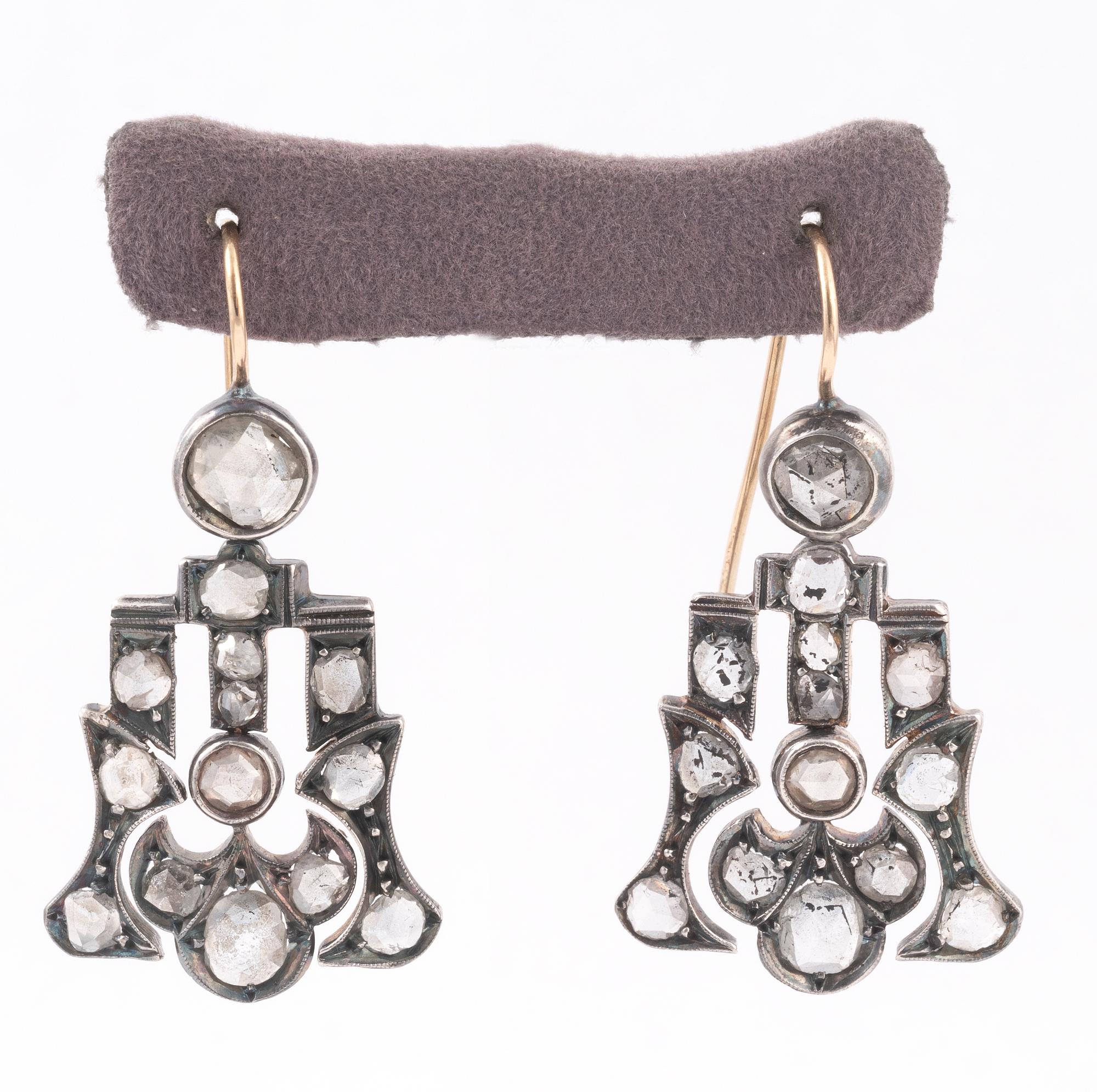Antique Rose Cut Diamonds Silver and Gold Earrings 1890 ca. In Excellent Condition For Sale In Firenze, IT