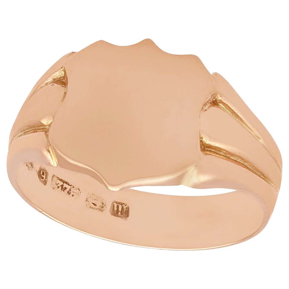 Early Victorian Antique Intaglio Gold Gents Ring, 1820s For Sale at 1stDibs